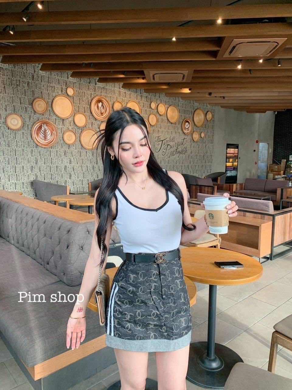 Set មានក្រវ៉ាត់