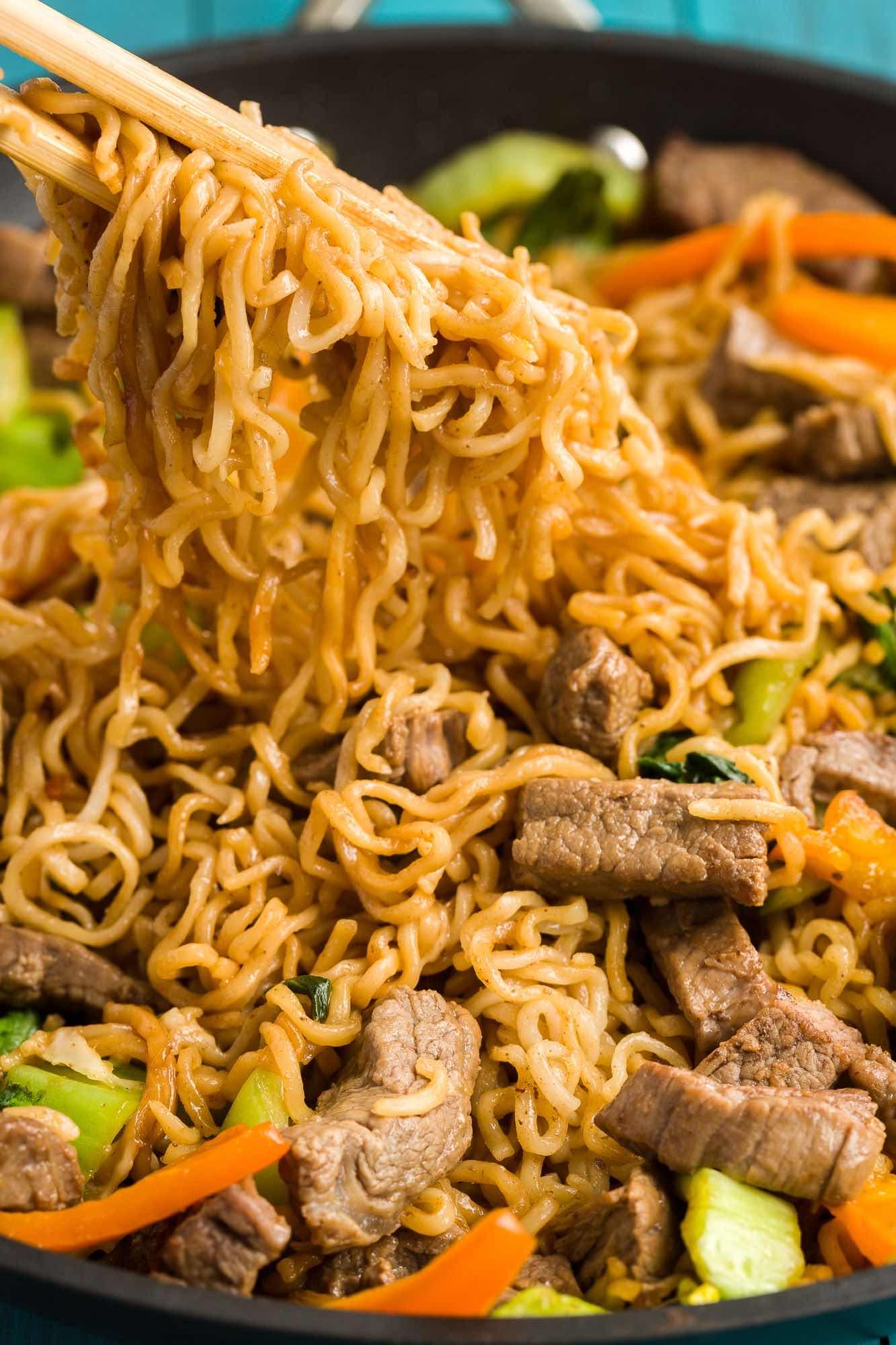 មីឆាសសៃតូច ចានធំ