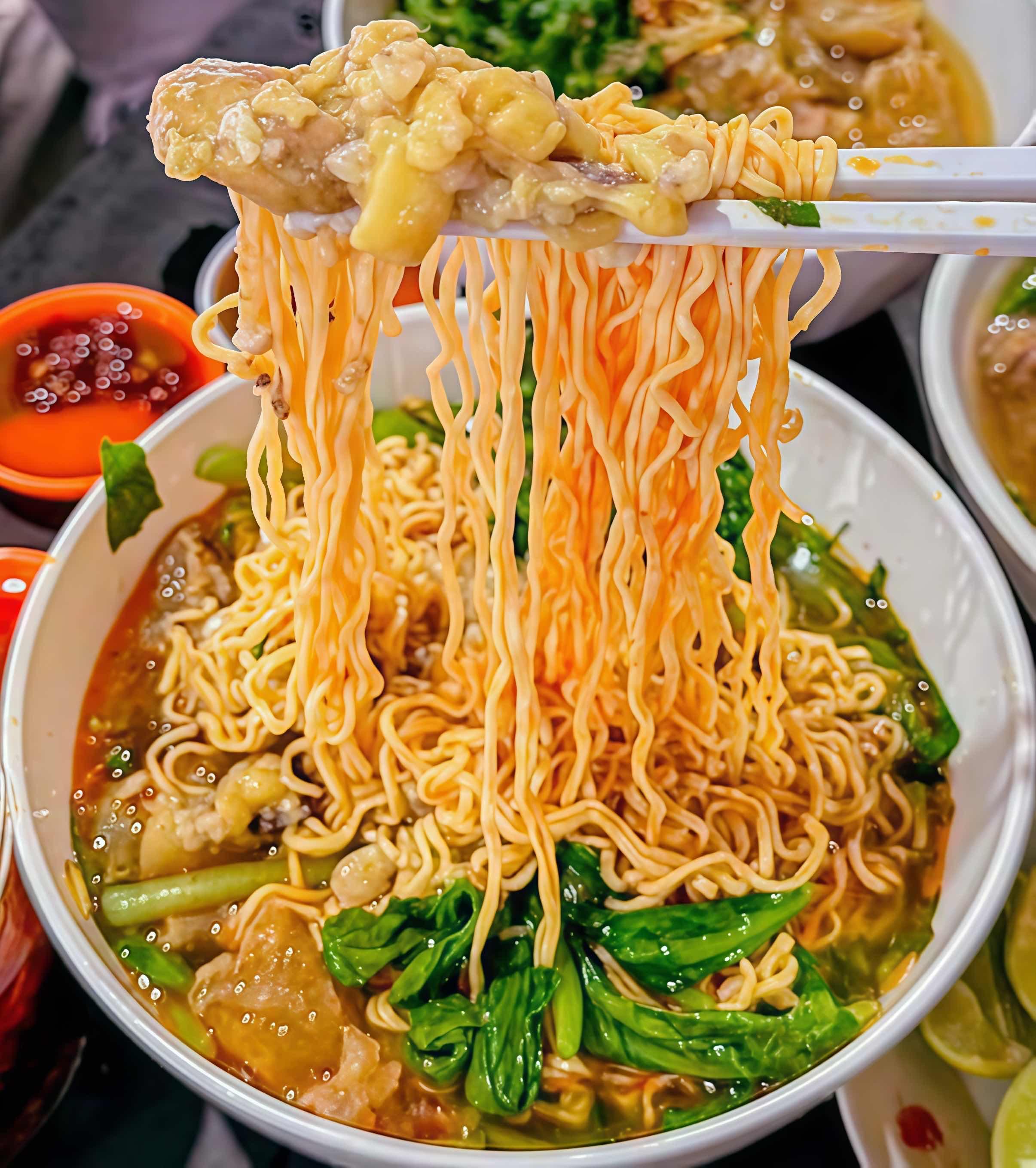 មី ស៊ុបសសៃកែងគោ