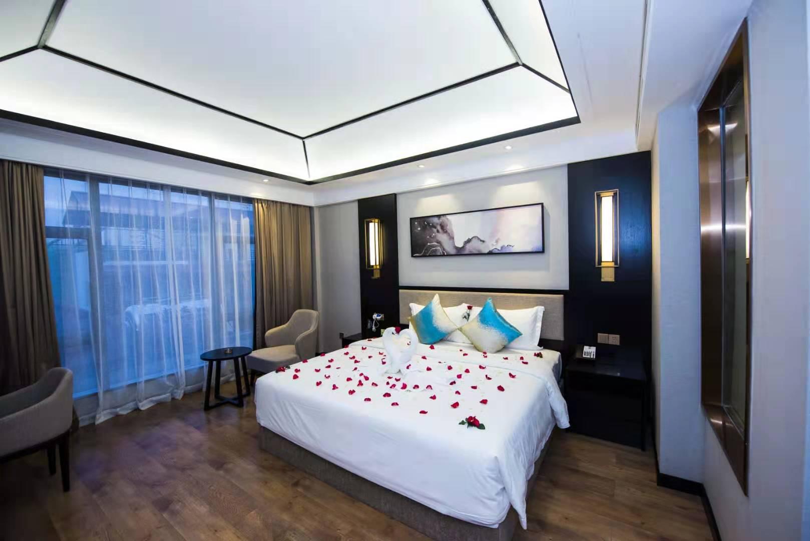 MONTHLY RENTEL LCM