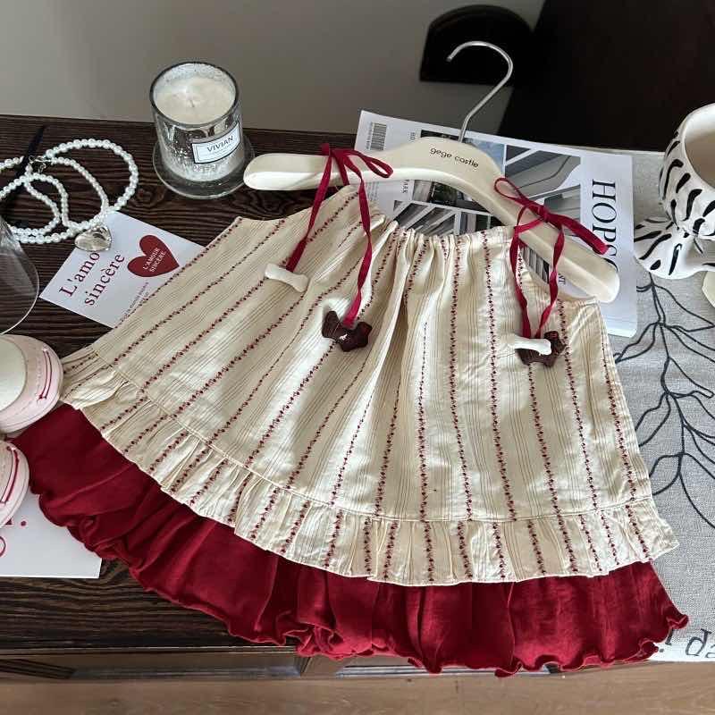 ឈុយខោភ្លី