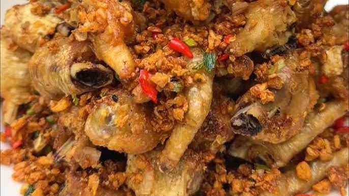 ជើងមាន់បំពងខ្ទឹមស