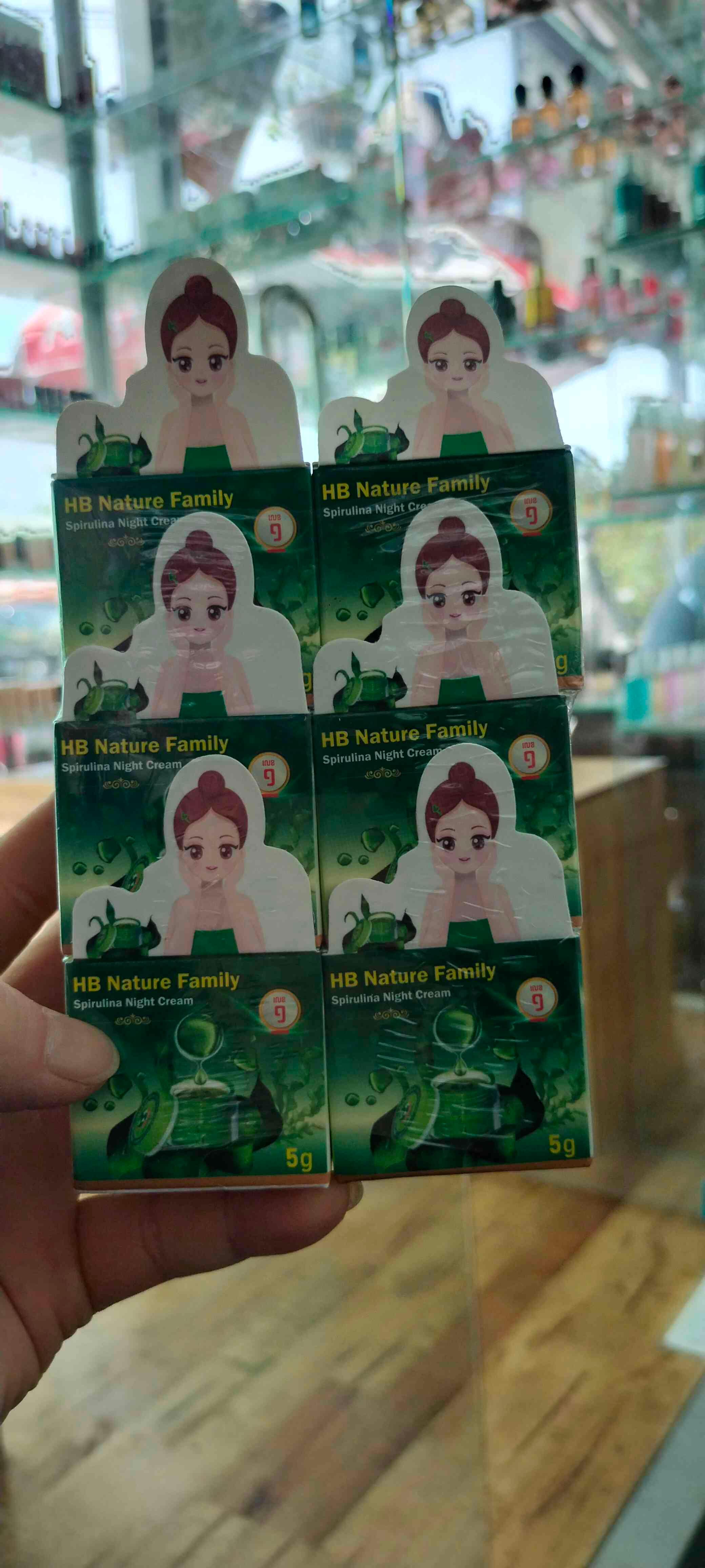 ម្សៅសម្រស់ធម្មជាតិ