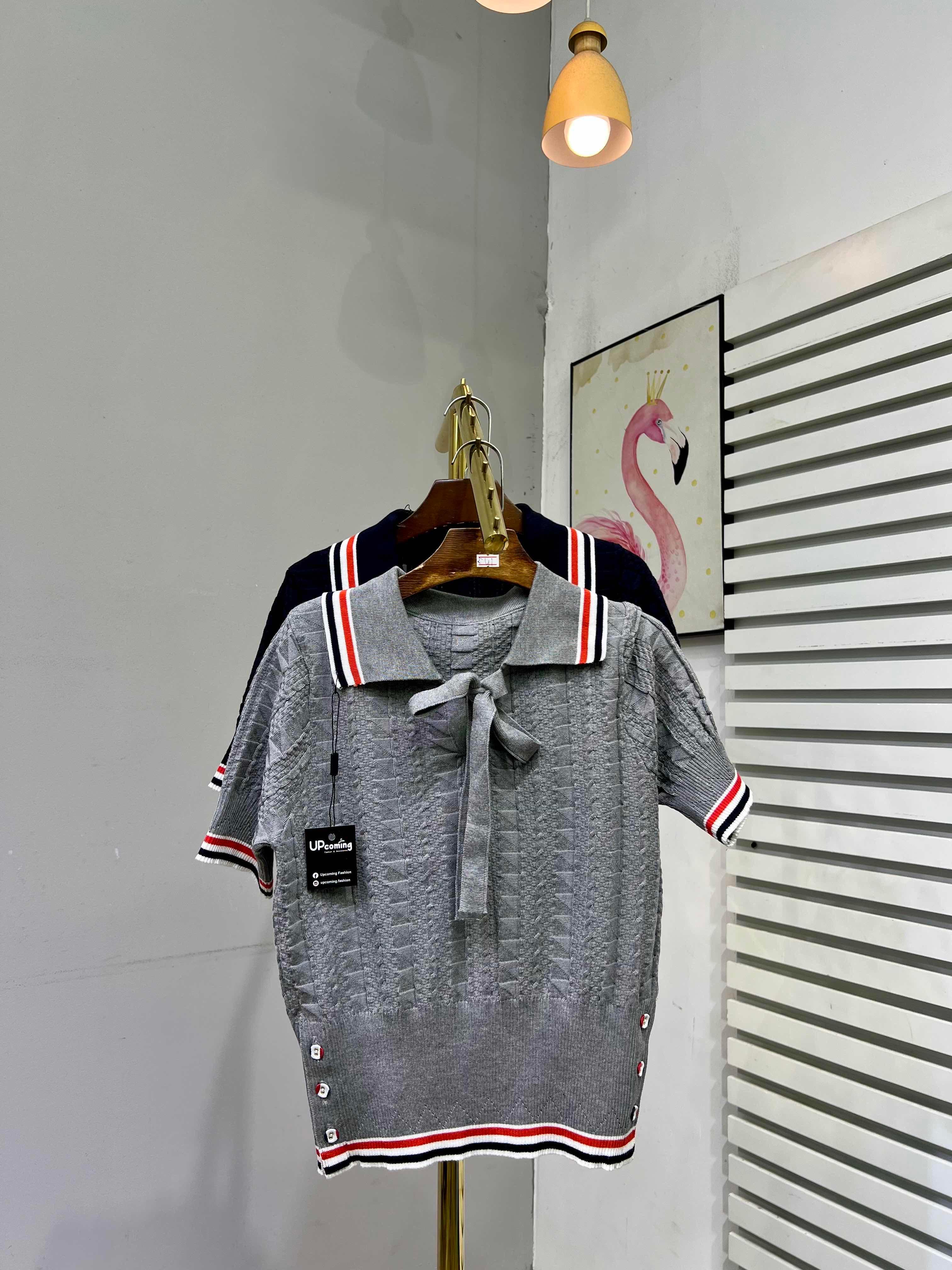 អាវ