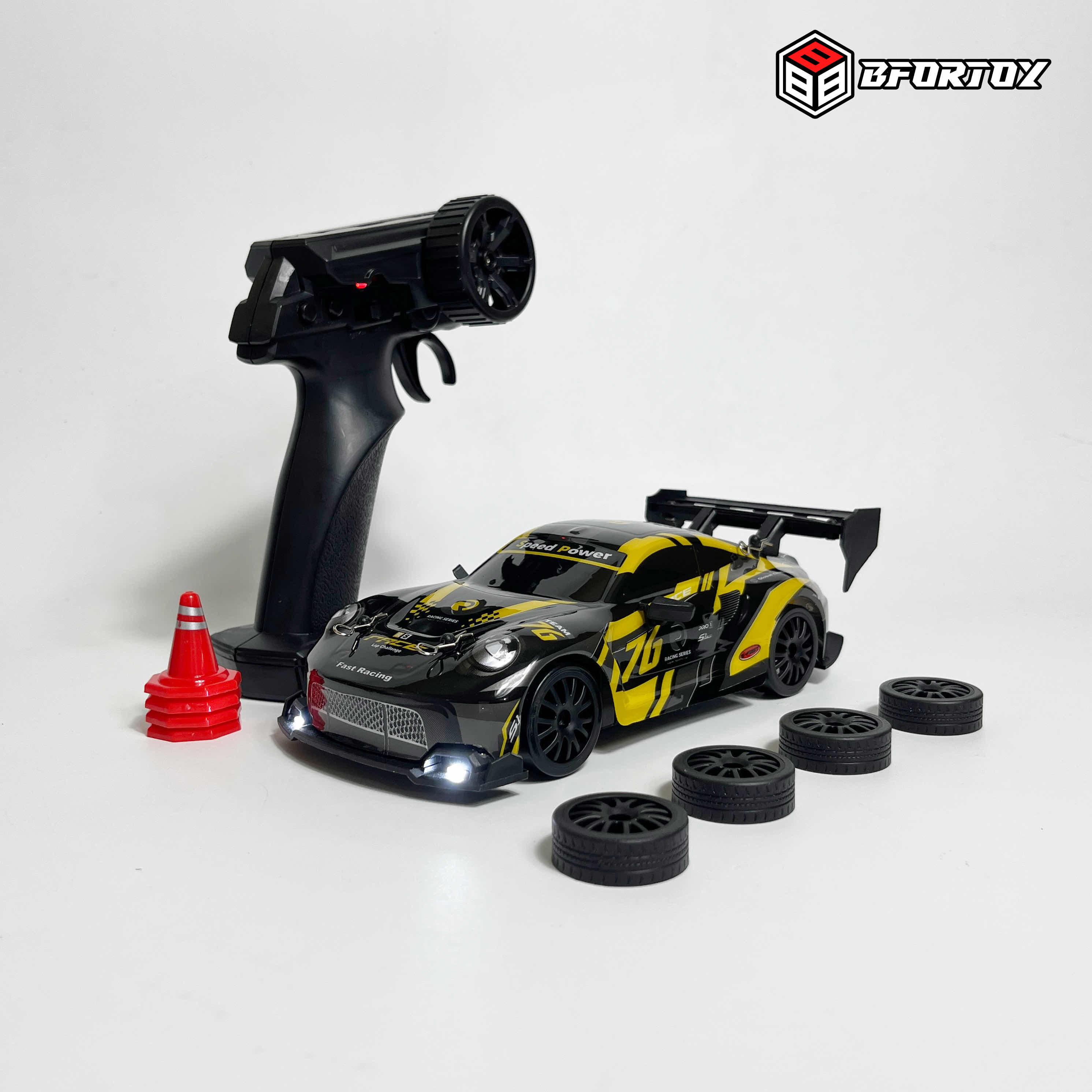 ឡានបញ្ចា Drift Rc ទំហំ 1/24 - Porsche 