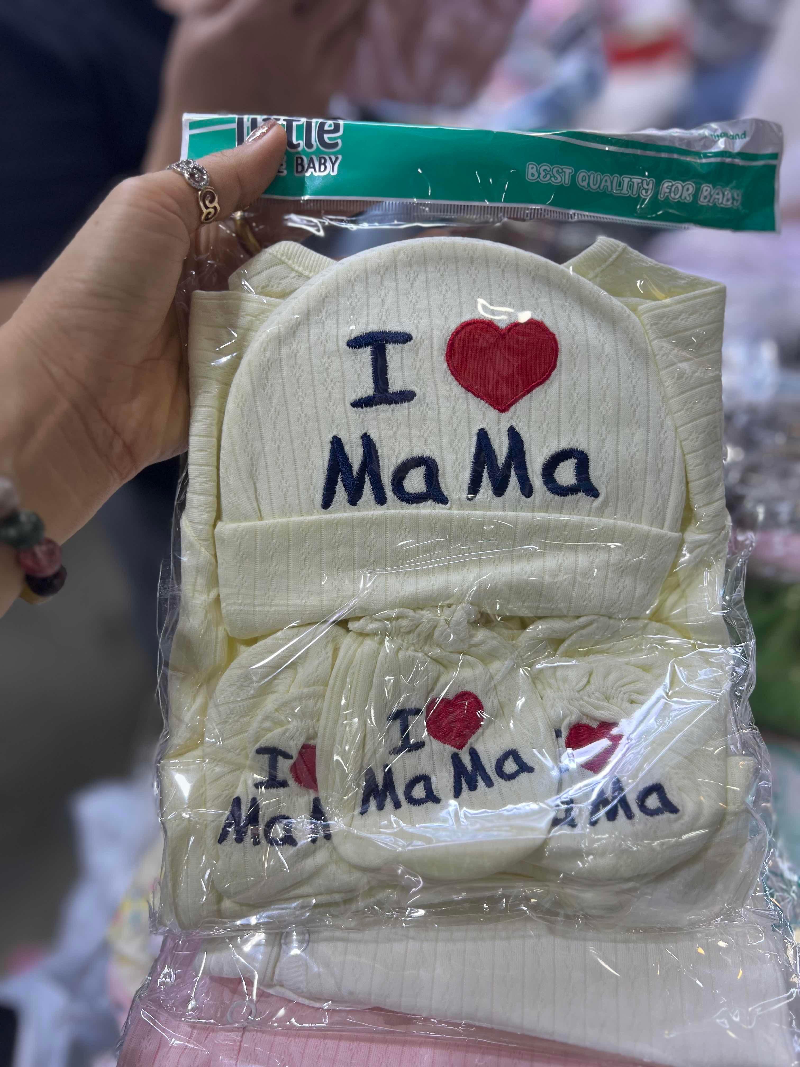 ឈុតមានមួក mamy អំបោះ