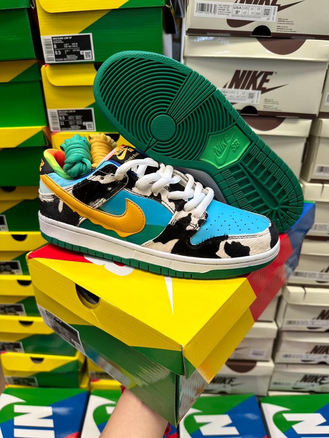 Nike 