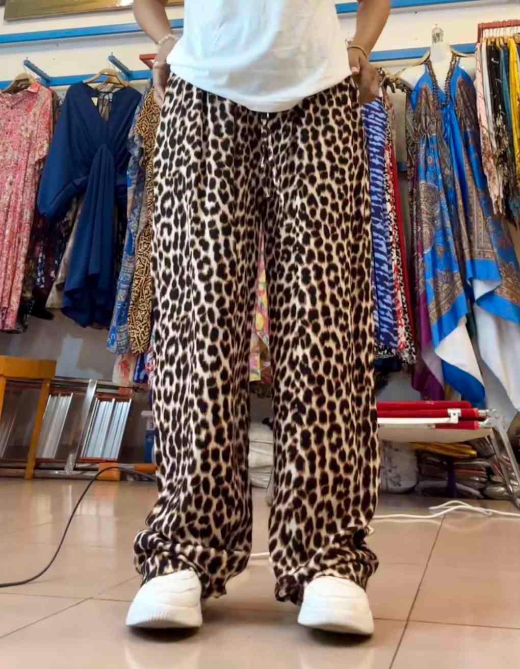 ខោជើងកាប៉ុង