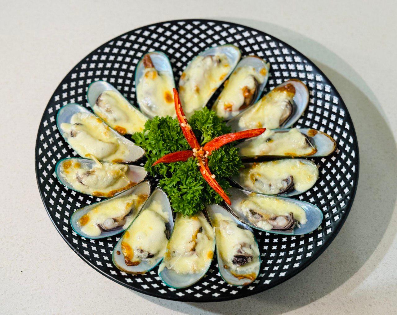 គ្រុំចំពុះទាអាំងឈីស ឬអាំងខ្ទឹមស