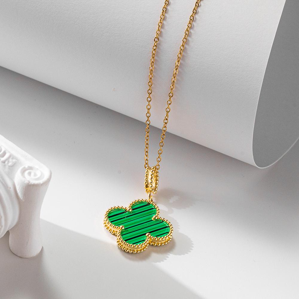 SC012_Flower Necklace Green (M)