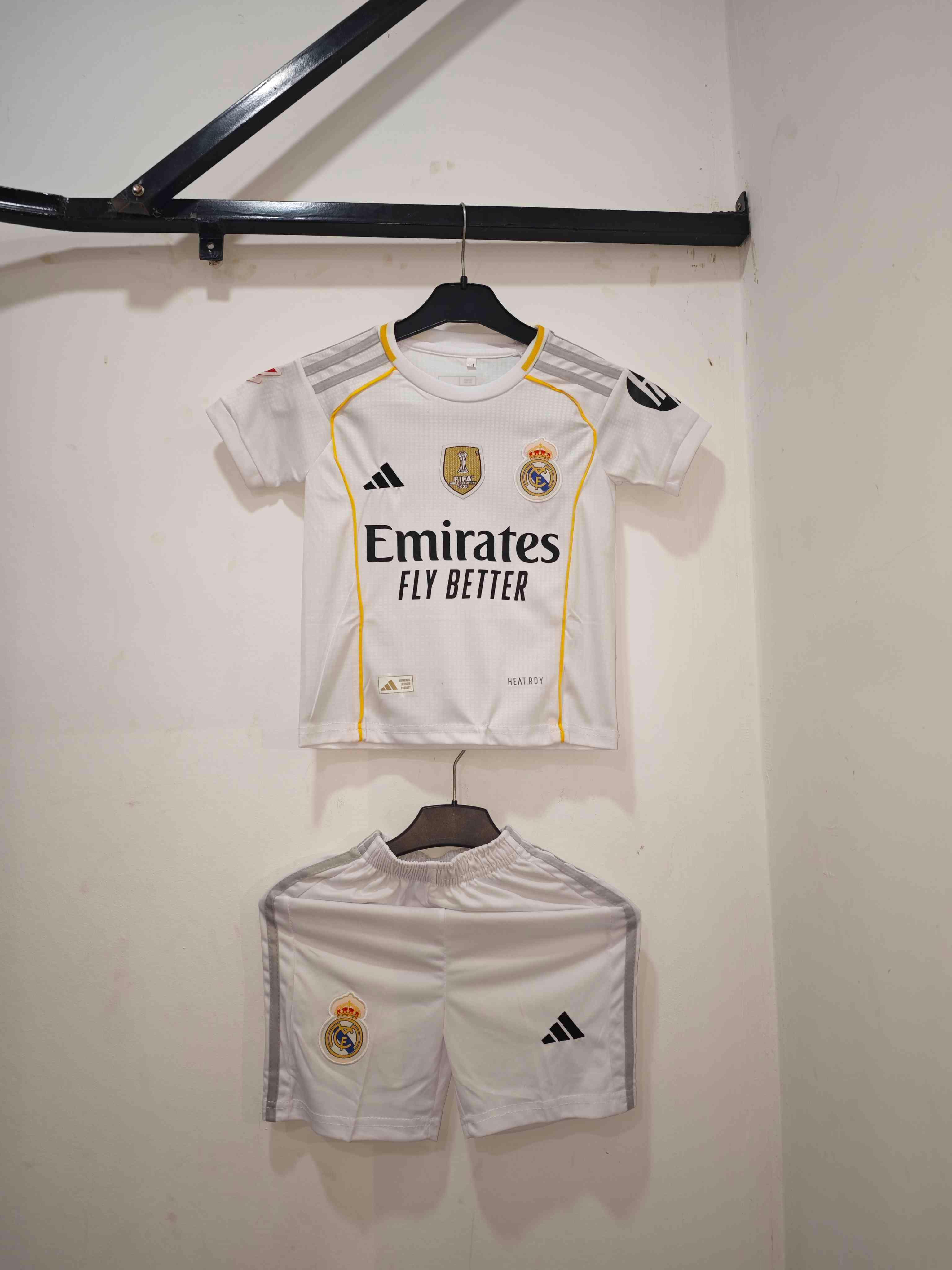 Real Madrid 25/26 - Home Kit