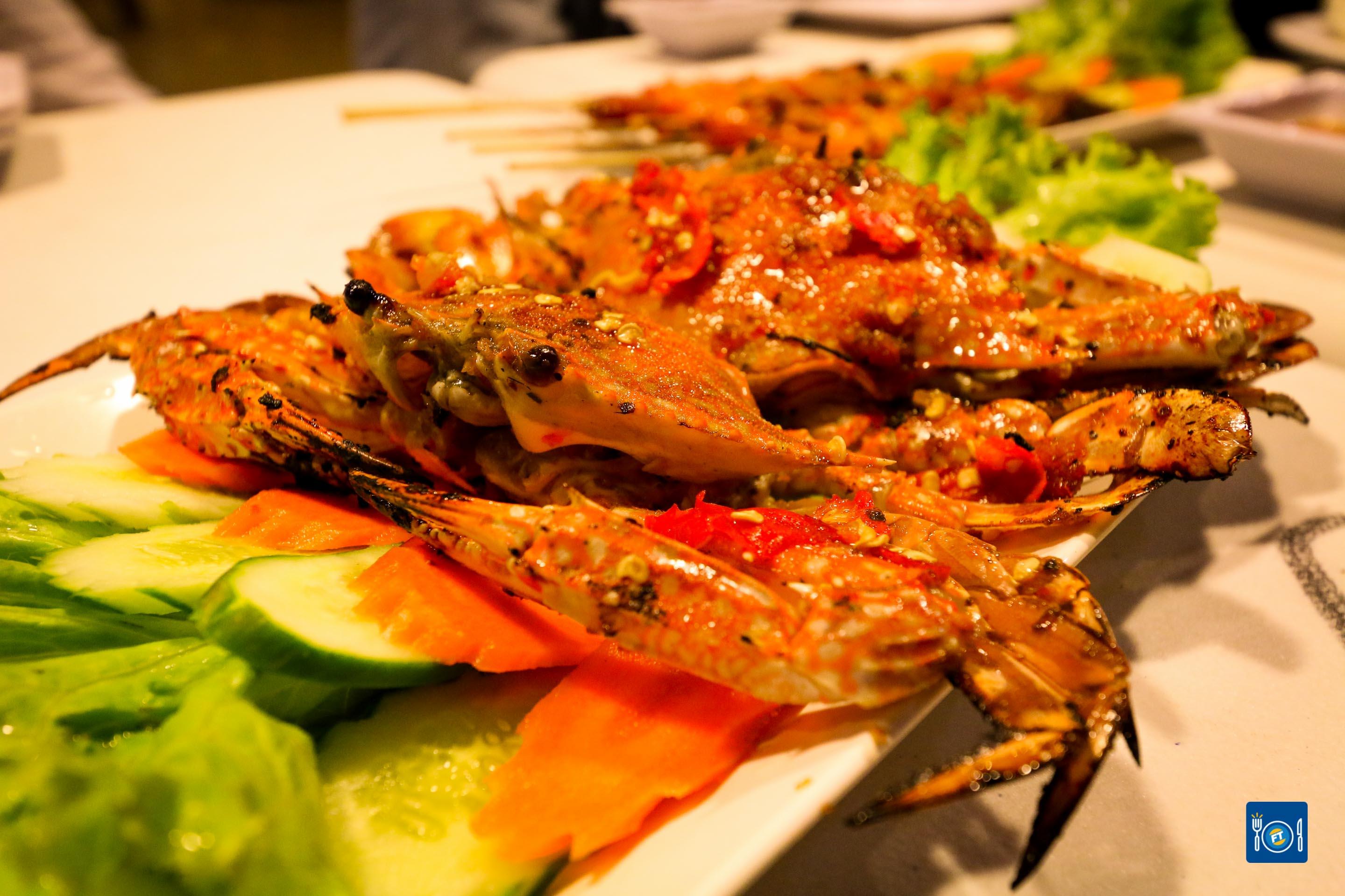 ក្ដាមសេះអាំងអំបិលម្ទេស