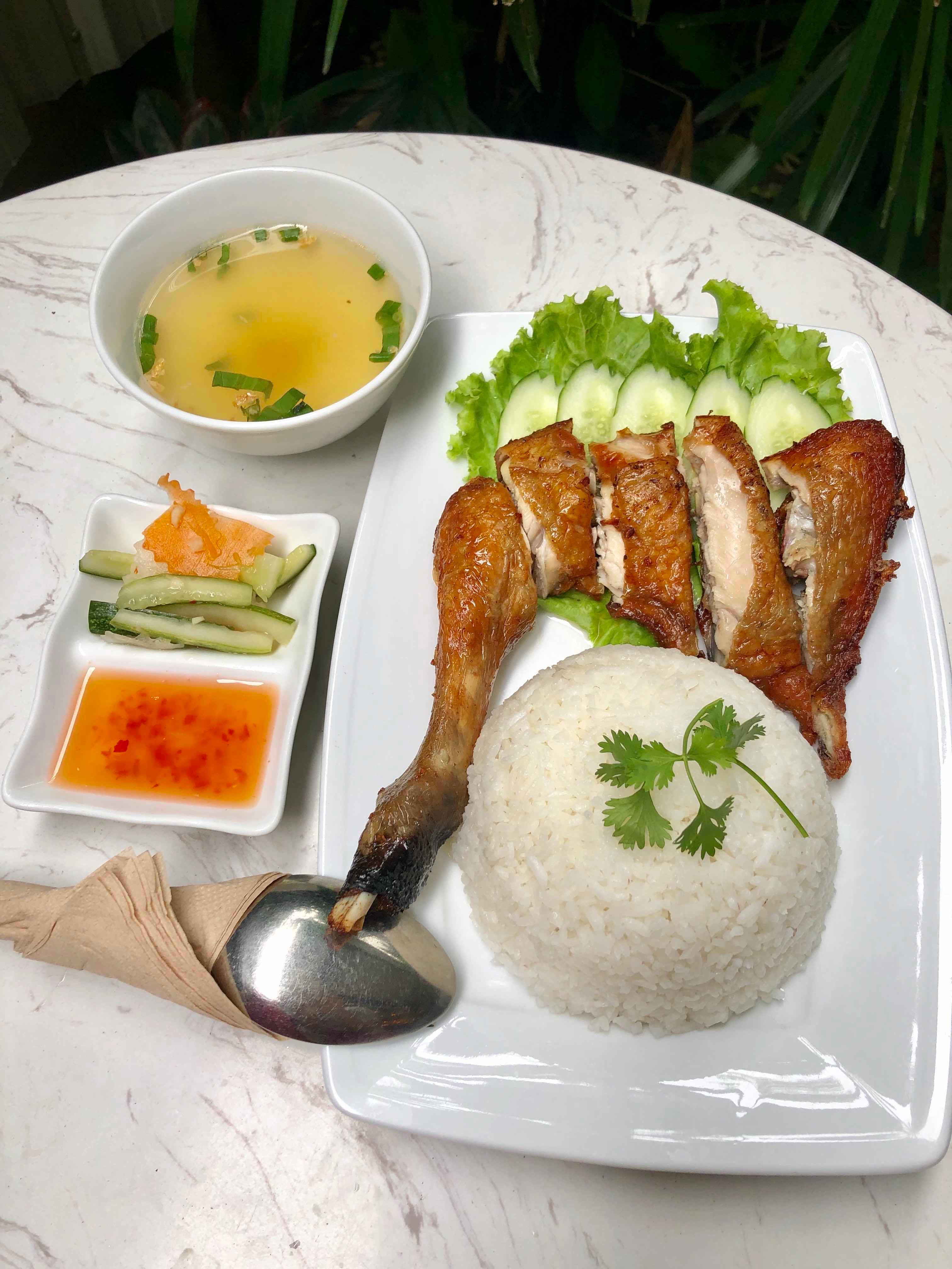 បាយភ្លៅមាន់ចៀន