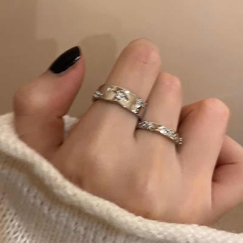Ring 02
