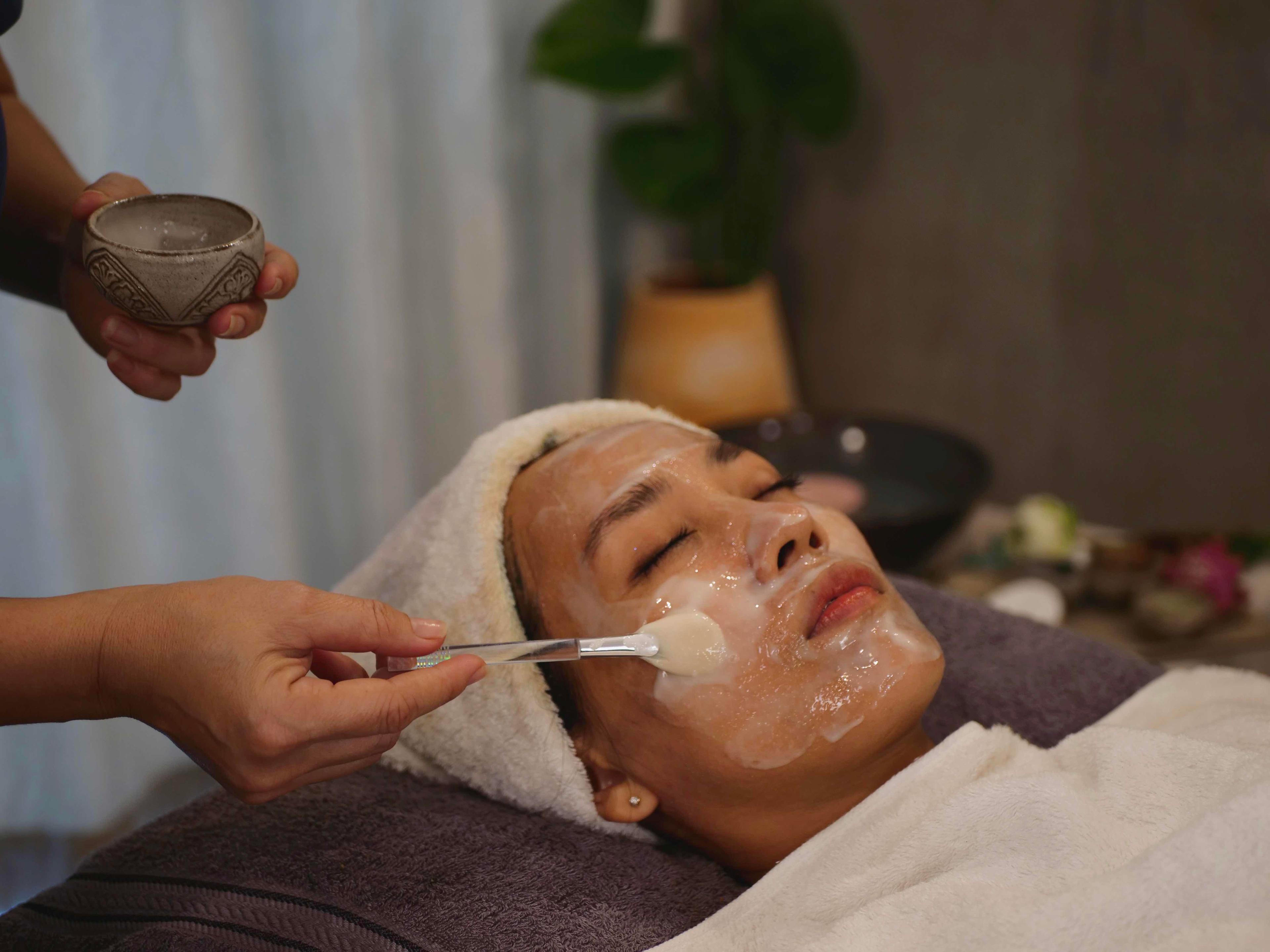 ម៉ាស់អង្ករដំណើប ៦០នាទី | Sticky Rice Mask 60mn