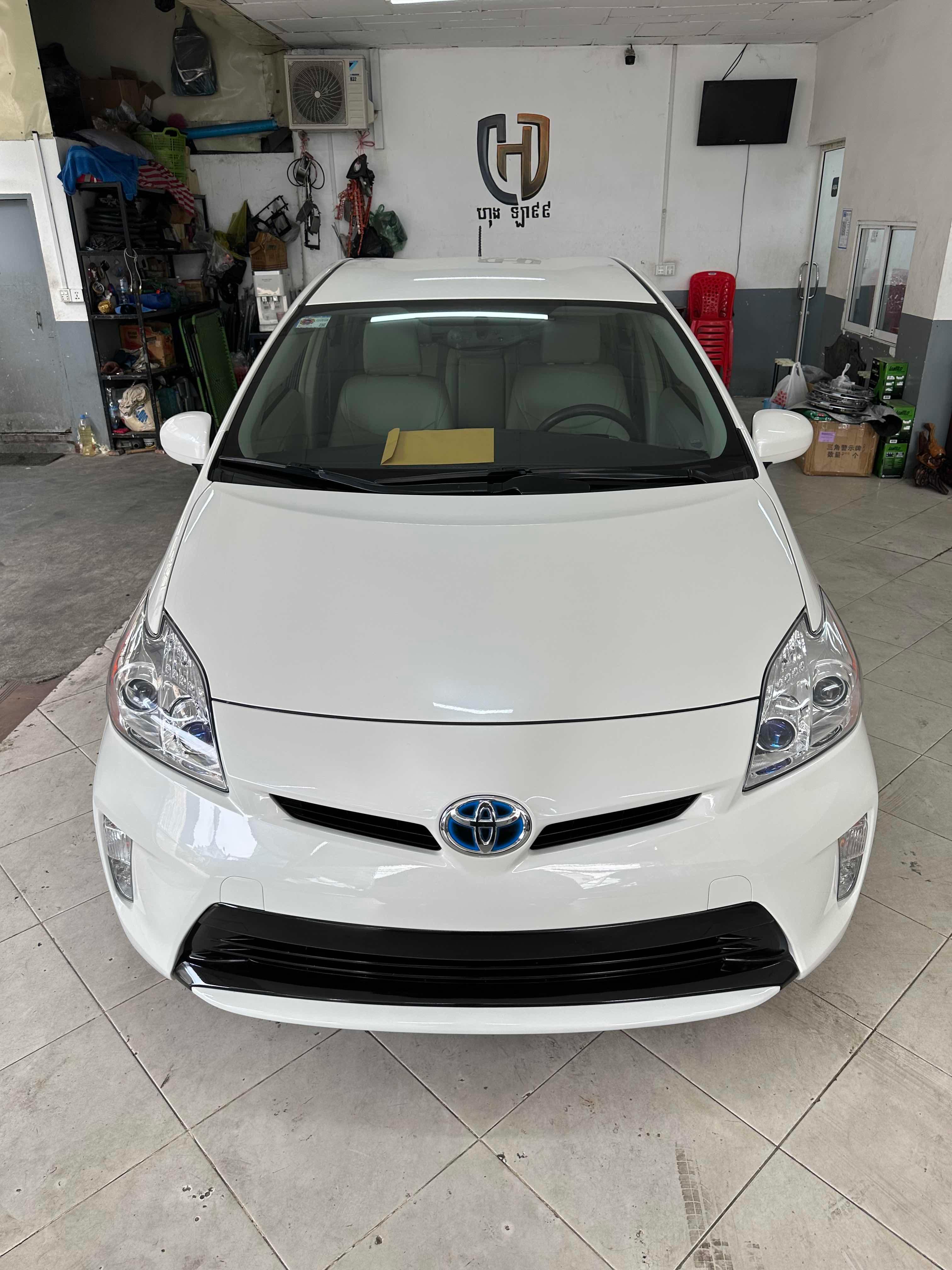 2012 Option3 Toyota Prius