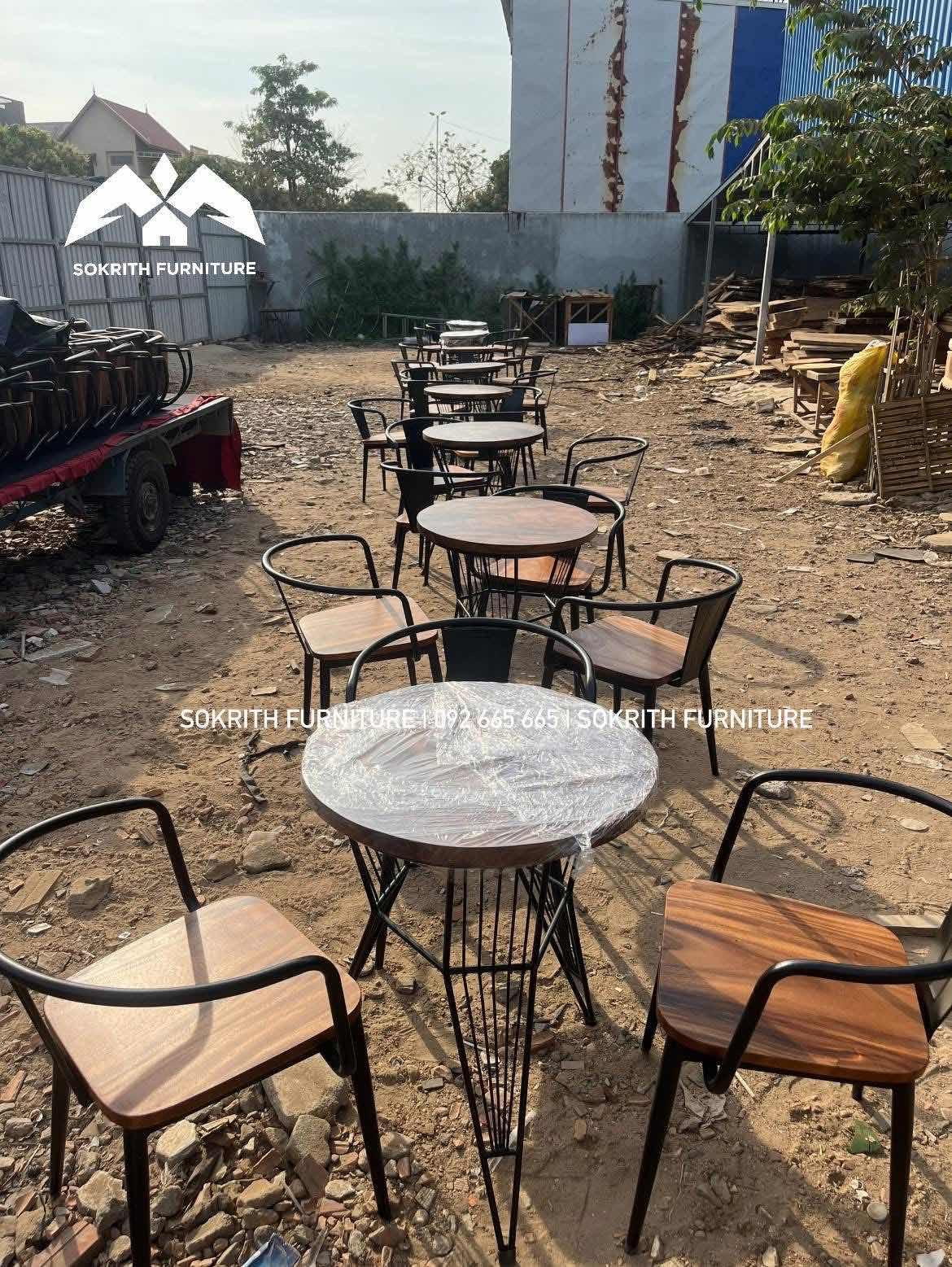 តុឈុត​ ឈេីអំពិលបារាំង