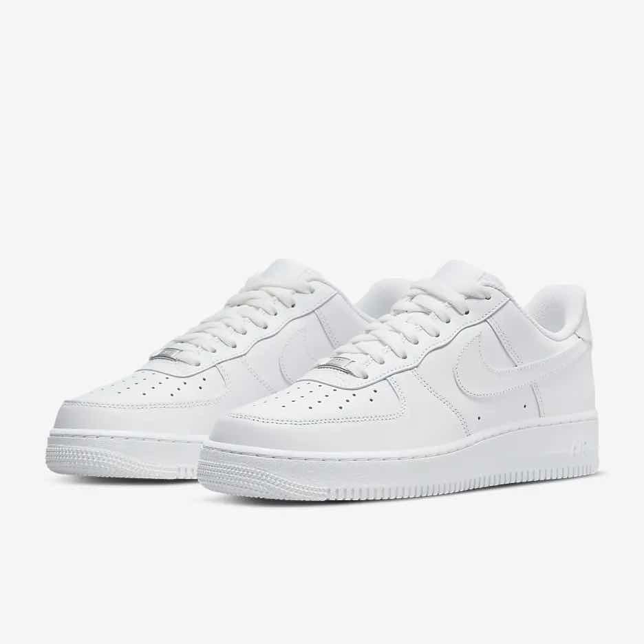 Nike AF1 Triple White