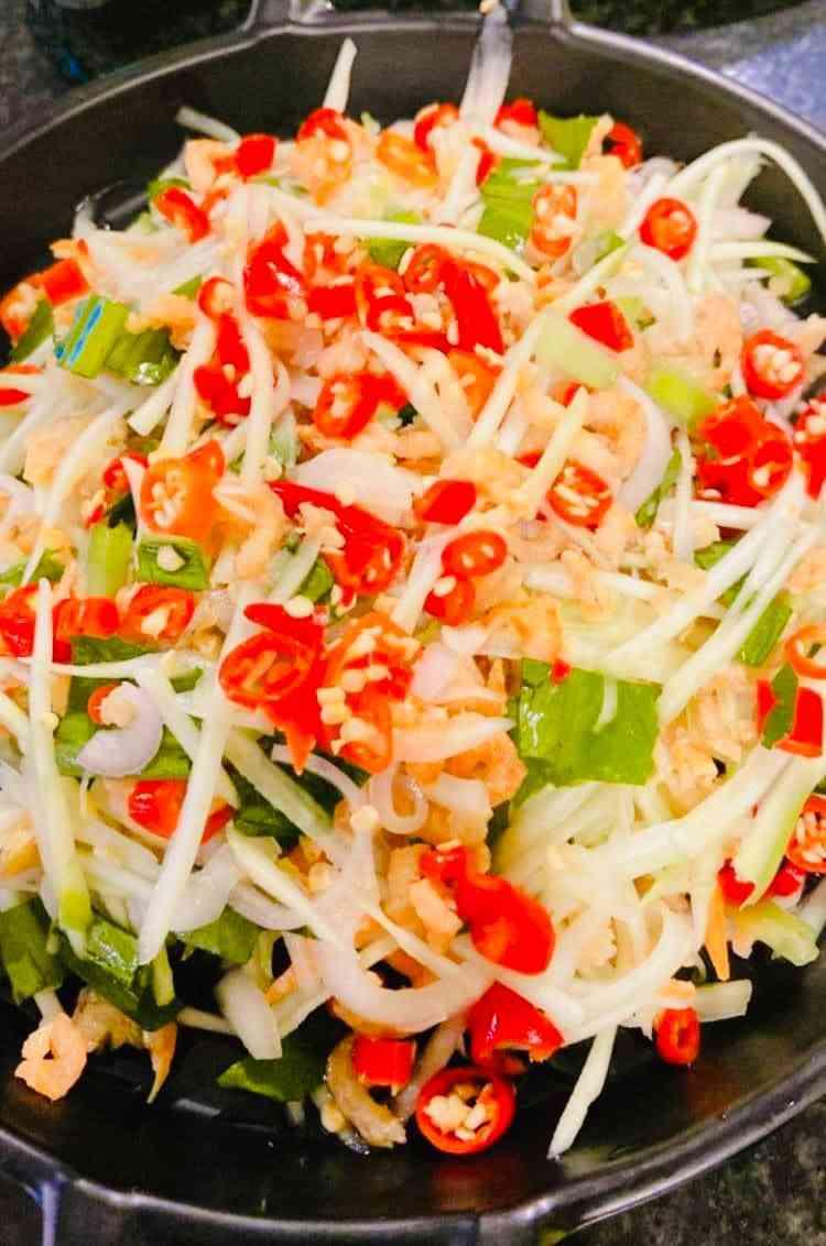 ញុាំស្វាយបង្កាគ្រៀម