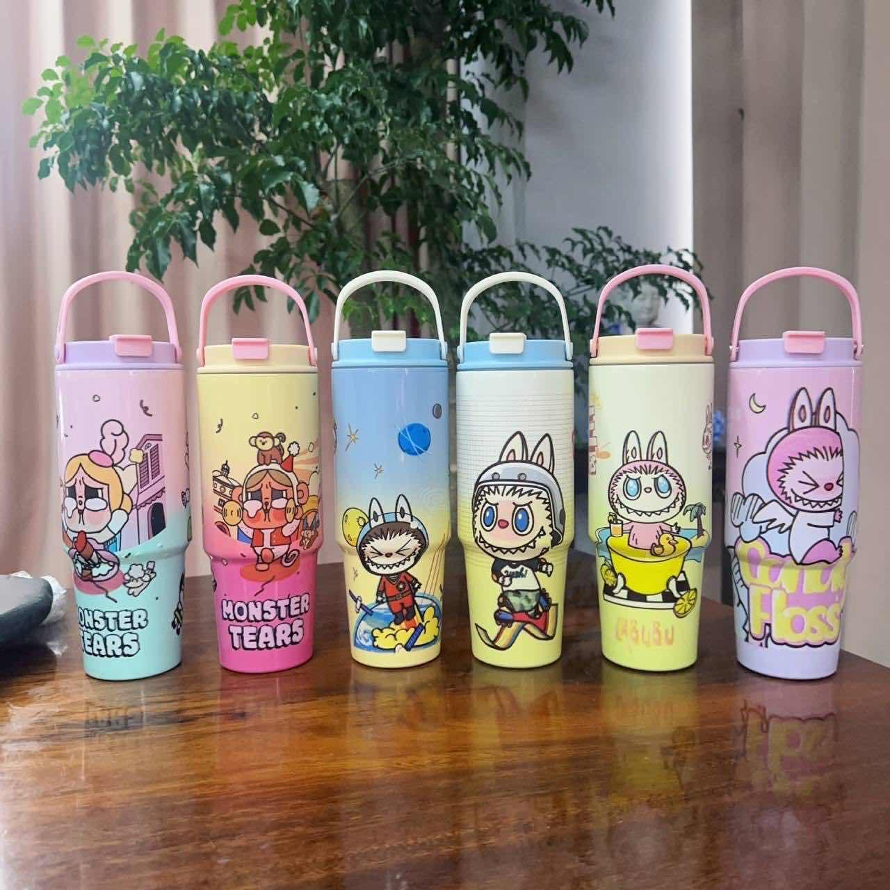 ដបទឹកlabubu + cry baby