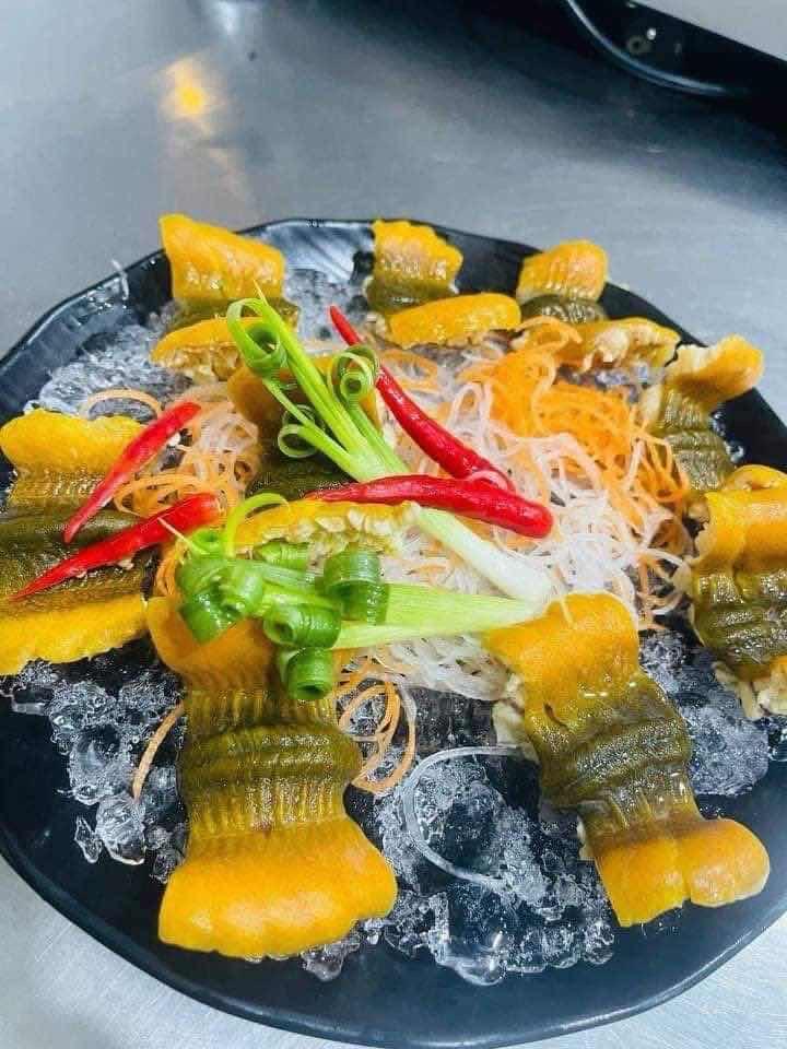 អន្ទង់អប់ទឹកកក