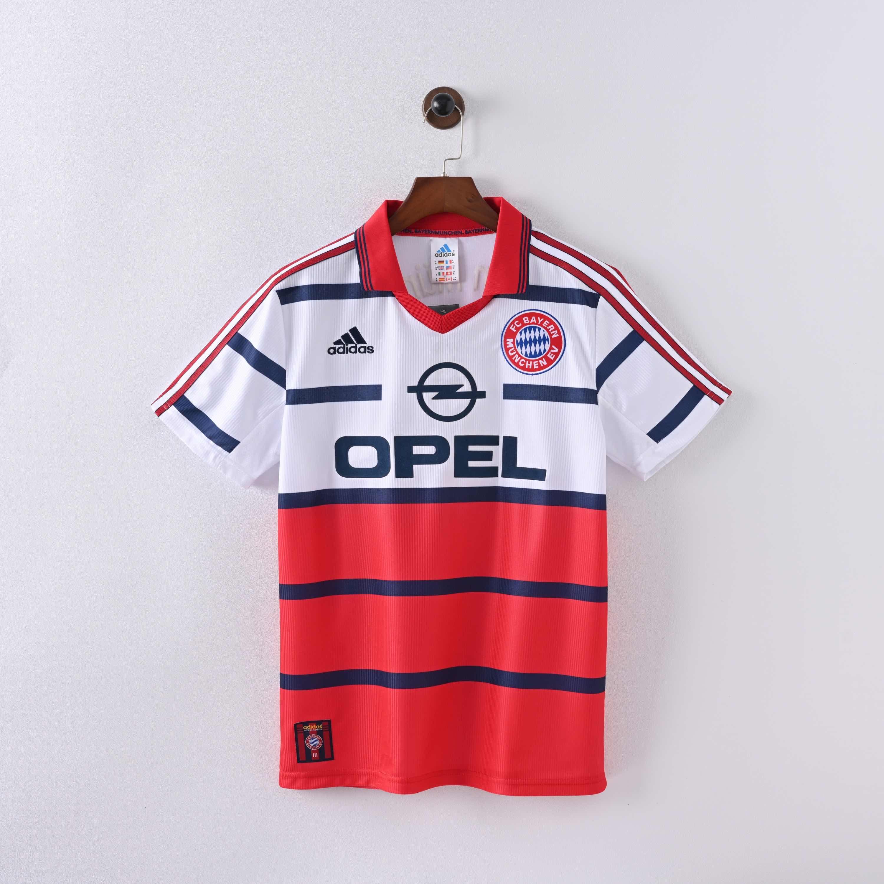 Bayern Munich 98/00