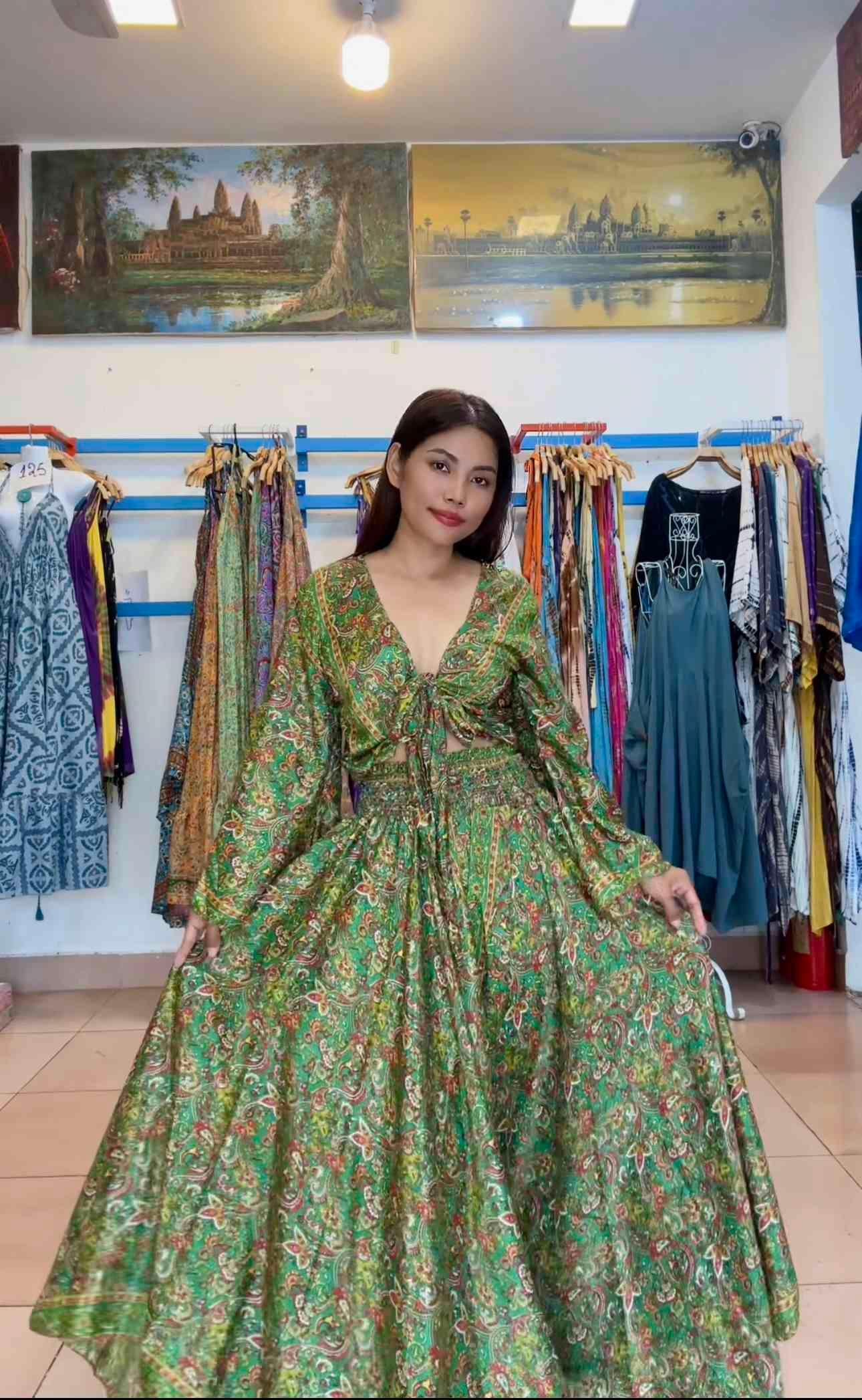 ឈុតសូត្រខោSR D
