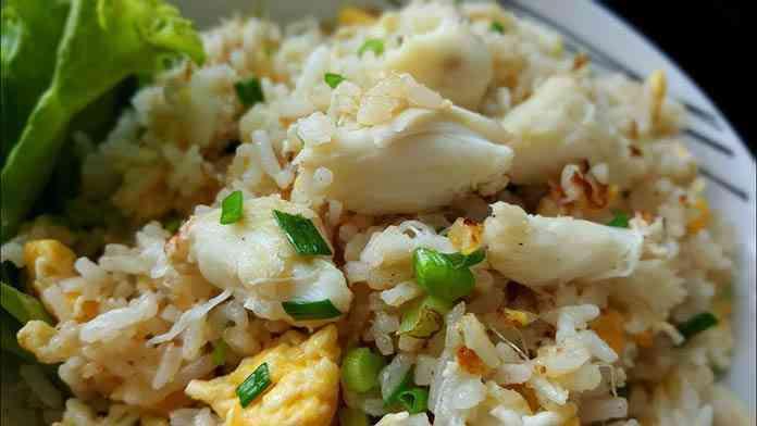បាយឆាសាច់ក្តាម