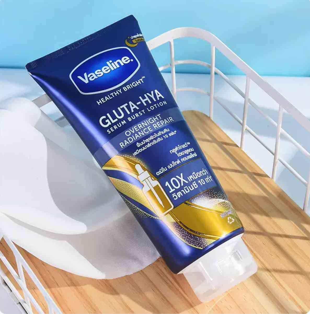 ឡេលាបខ្លួន Vaseline 