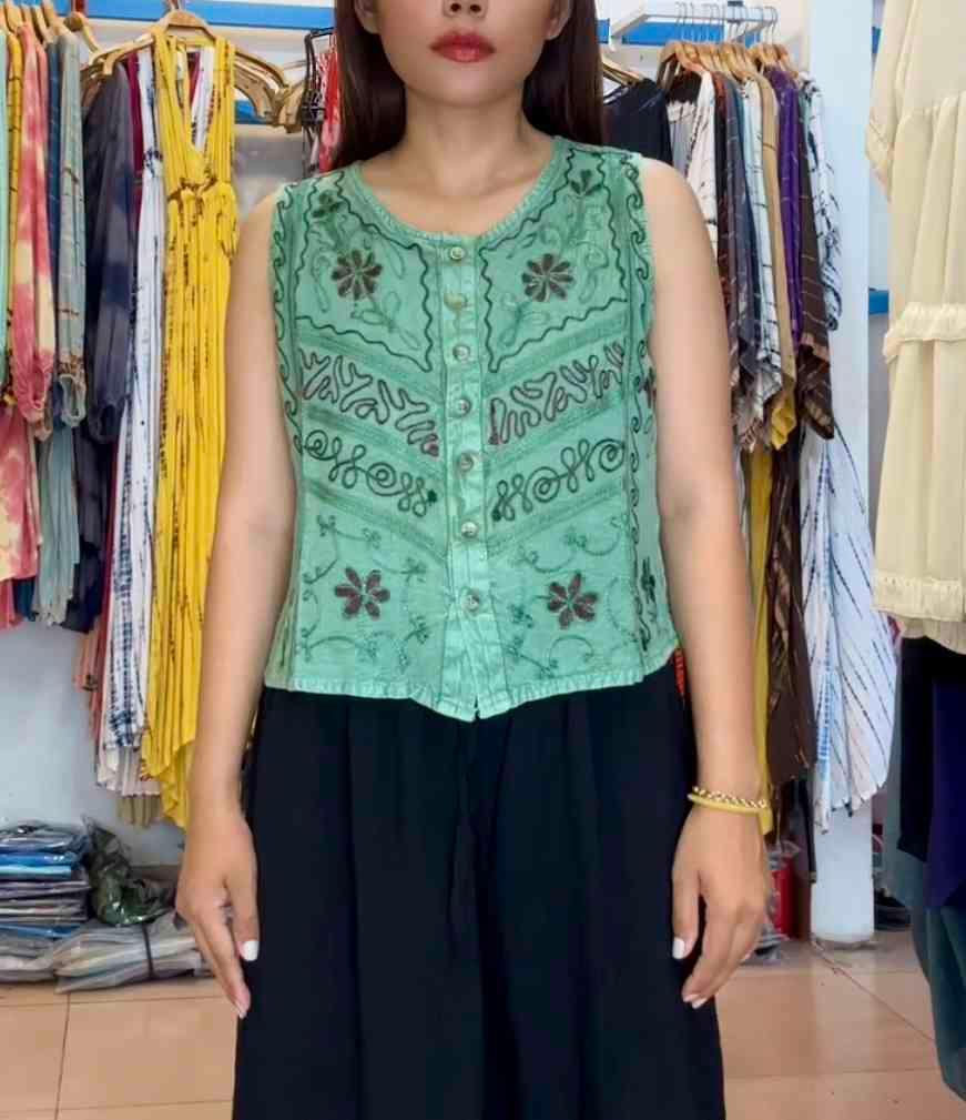 អាម៉ាឡេដៃខ្លី
