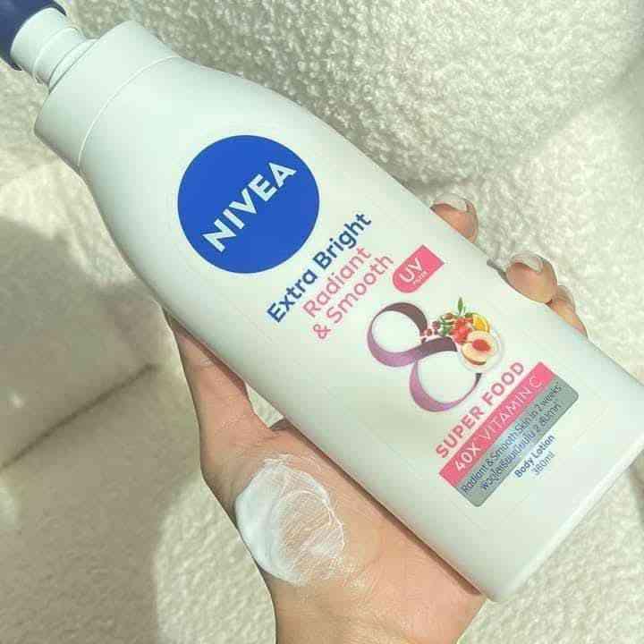NIVEA RADIANT SMOOTH