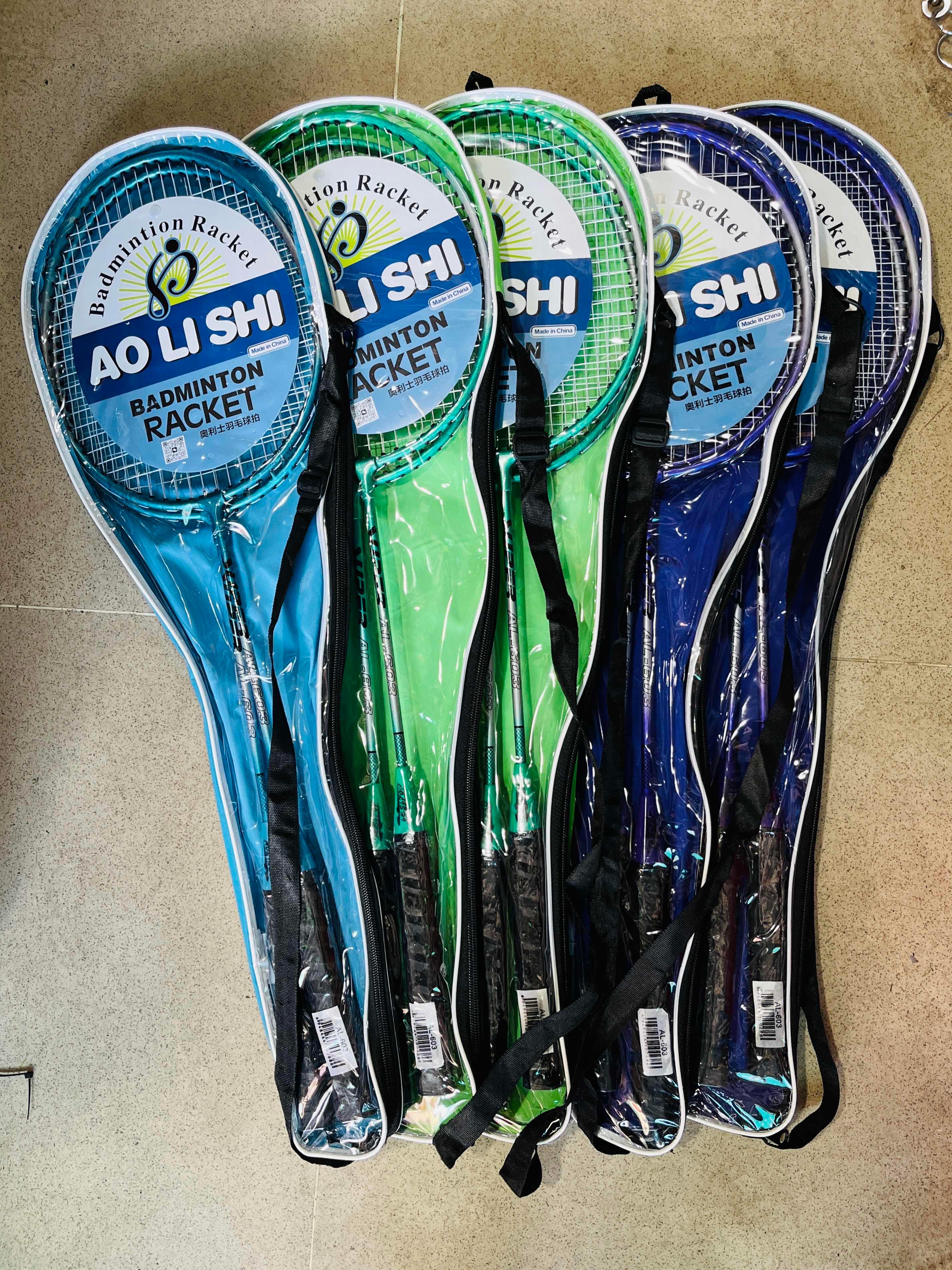 រ៉ាកែតវាយសី​​ Badminton