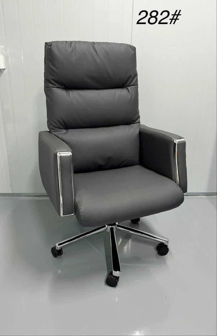 Boss chair 