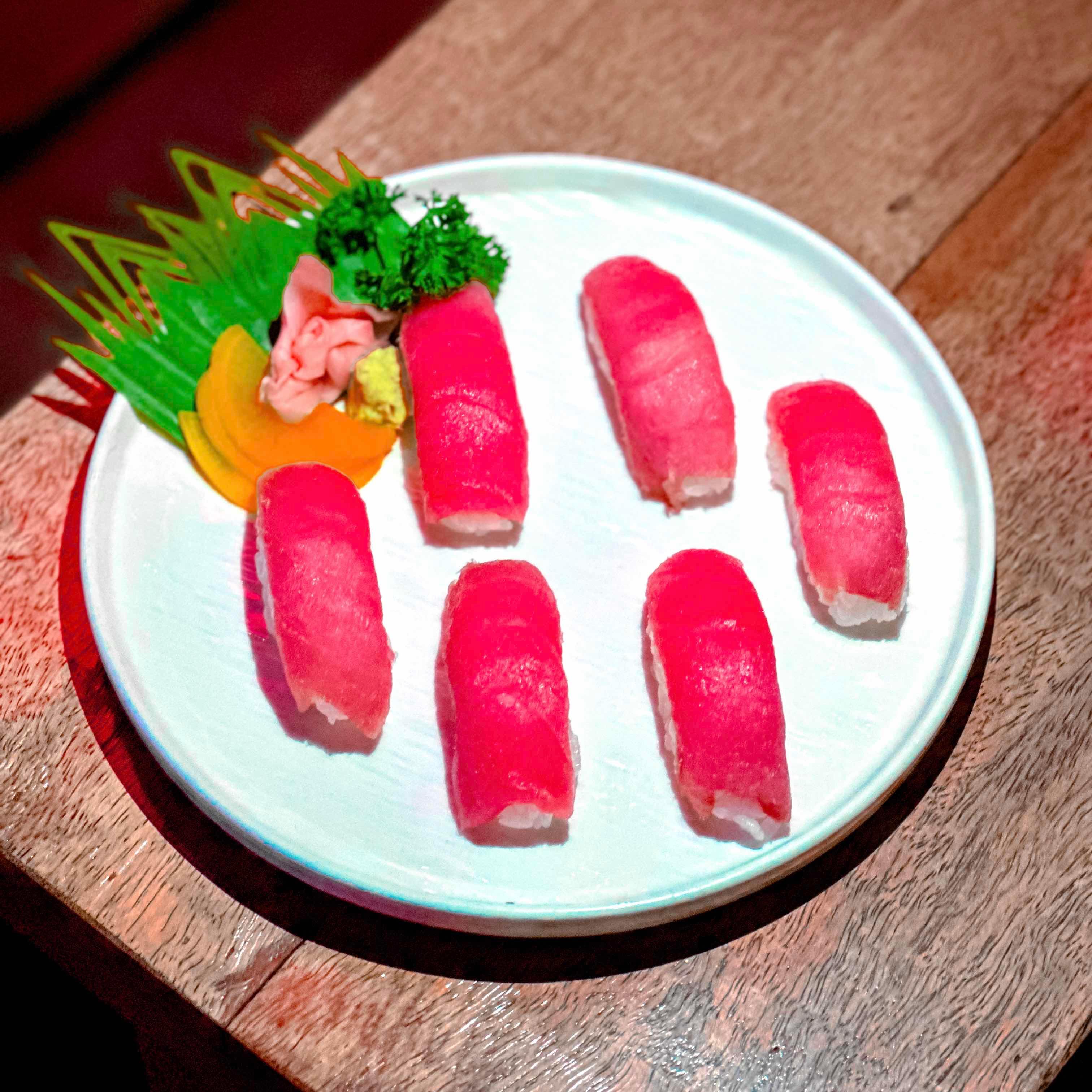 Tuna Nikarik