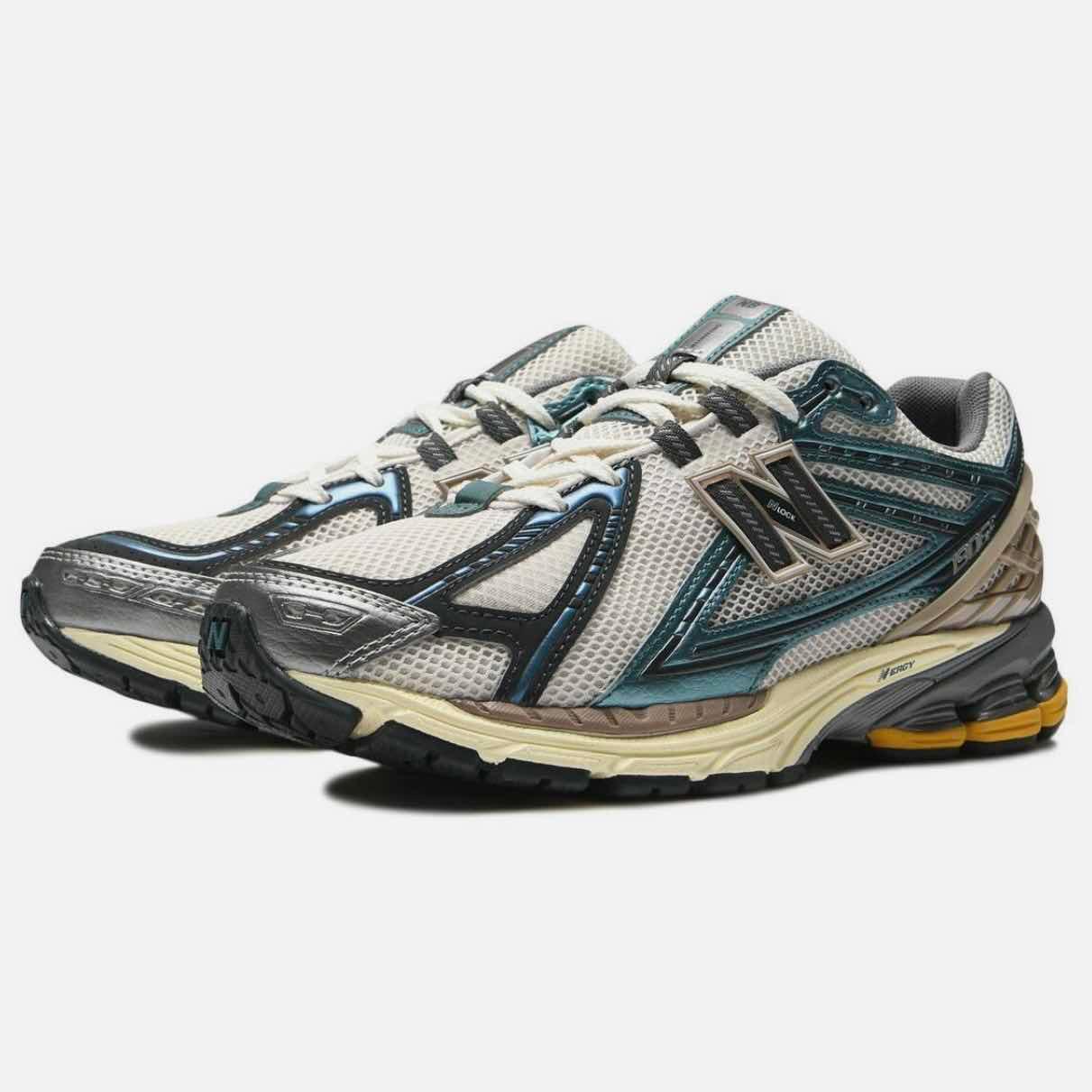 New Balance 1906R Metallic Teal 