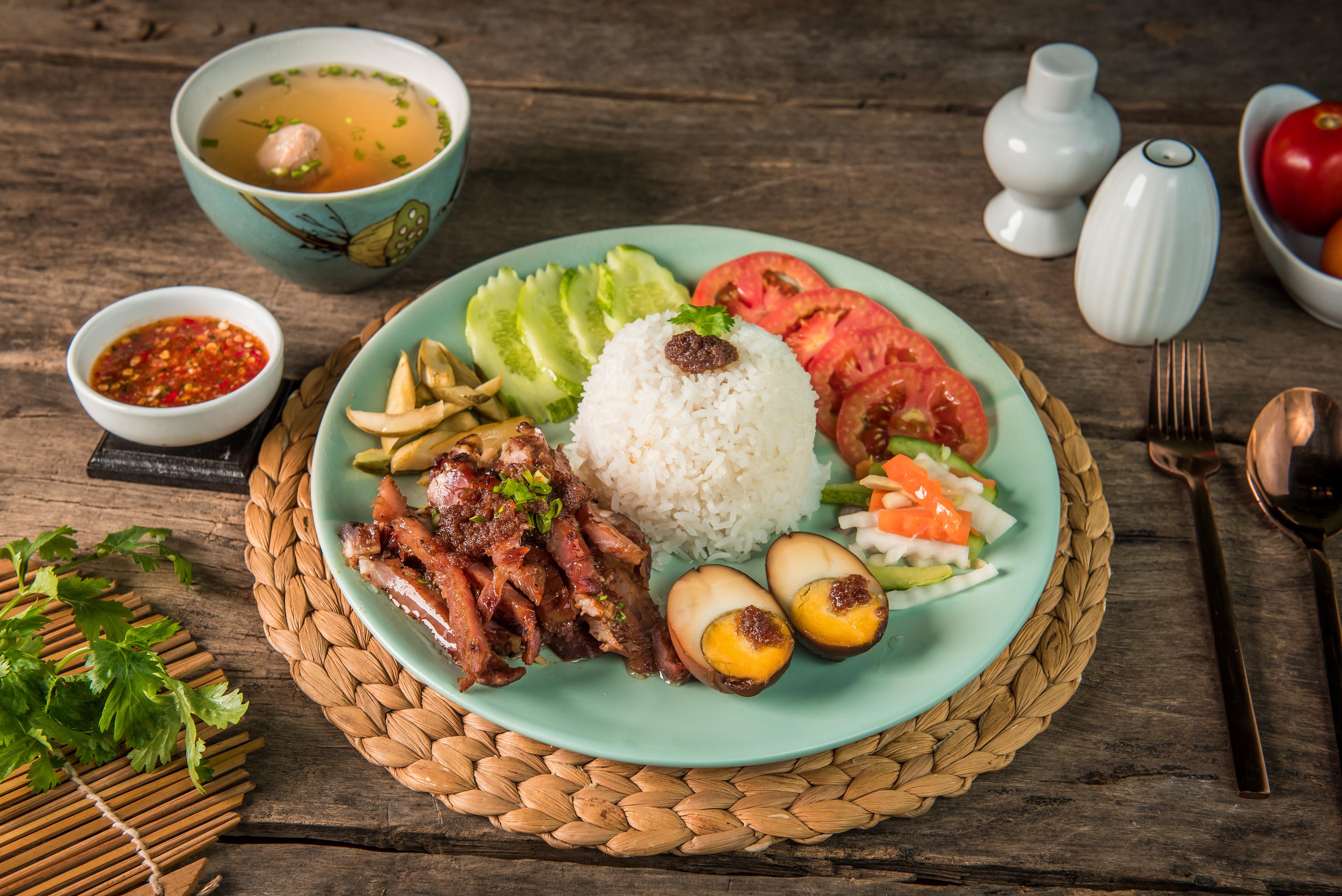 Grilled Pork With Rice