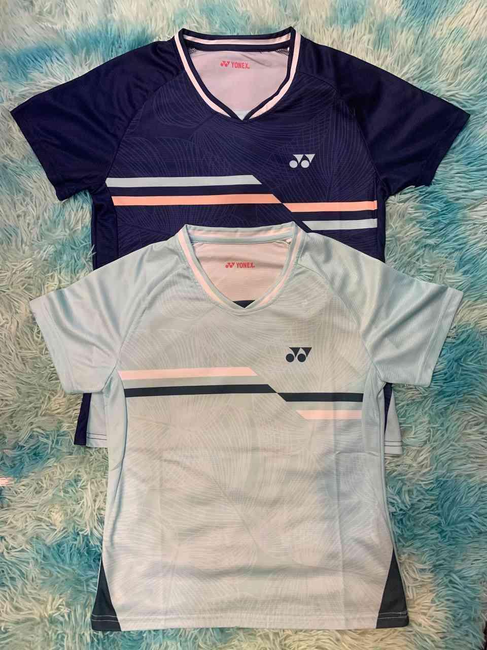 ឣាវ2556-B Yonex