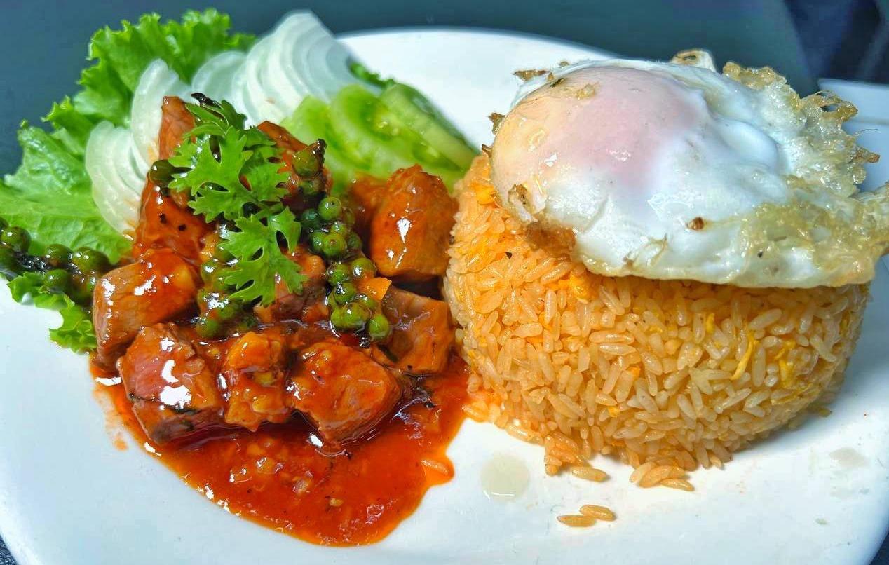 បាយឆាឡុកឡាក់