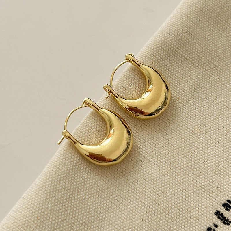 Earring 08