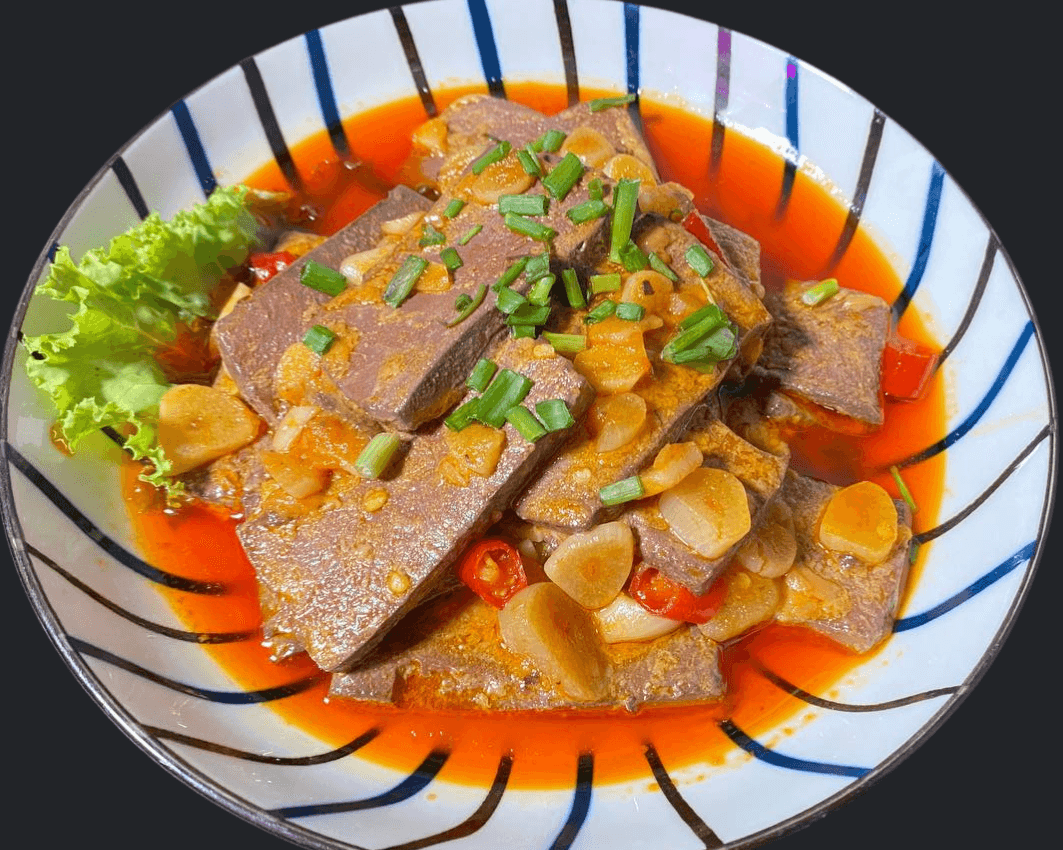 ឆាឈាមទាតៅហ៊ូរ