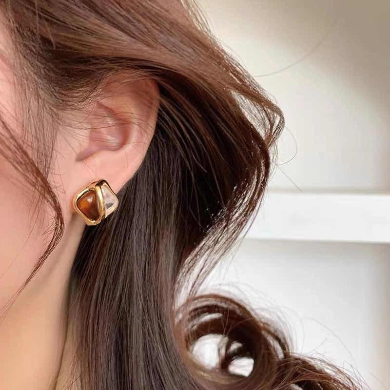 Earring 01