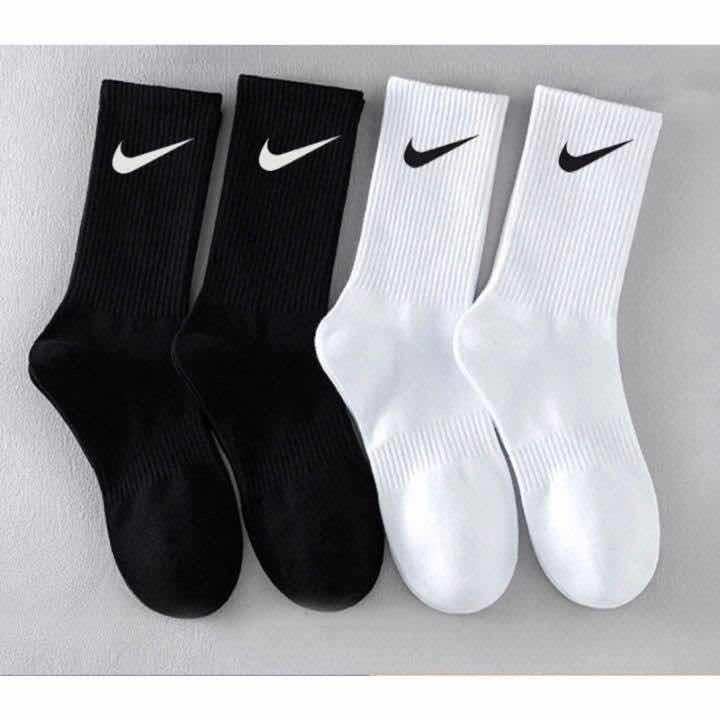 ស្រោមជើង Nike កវែង
