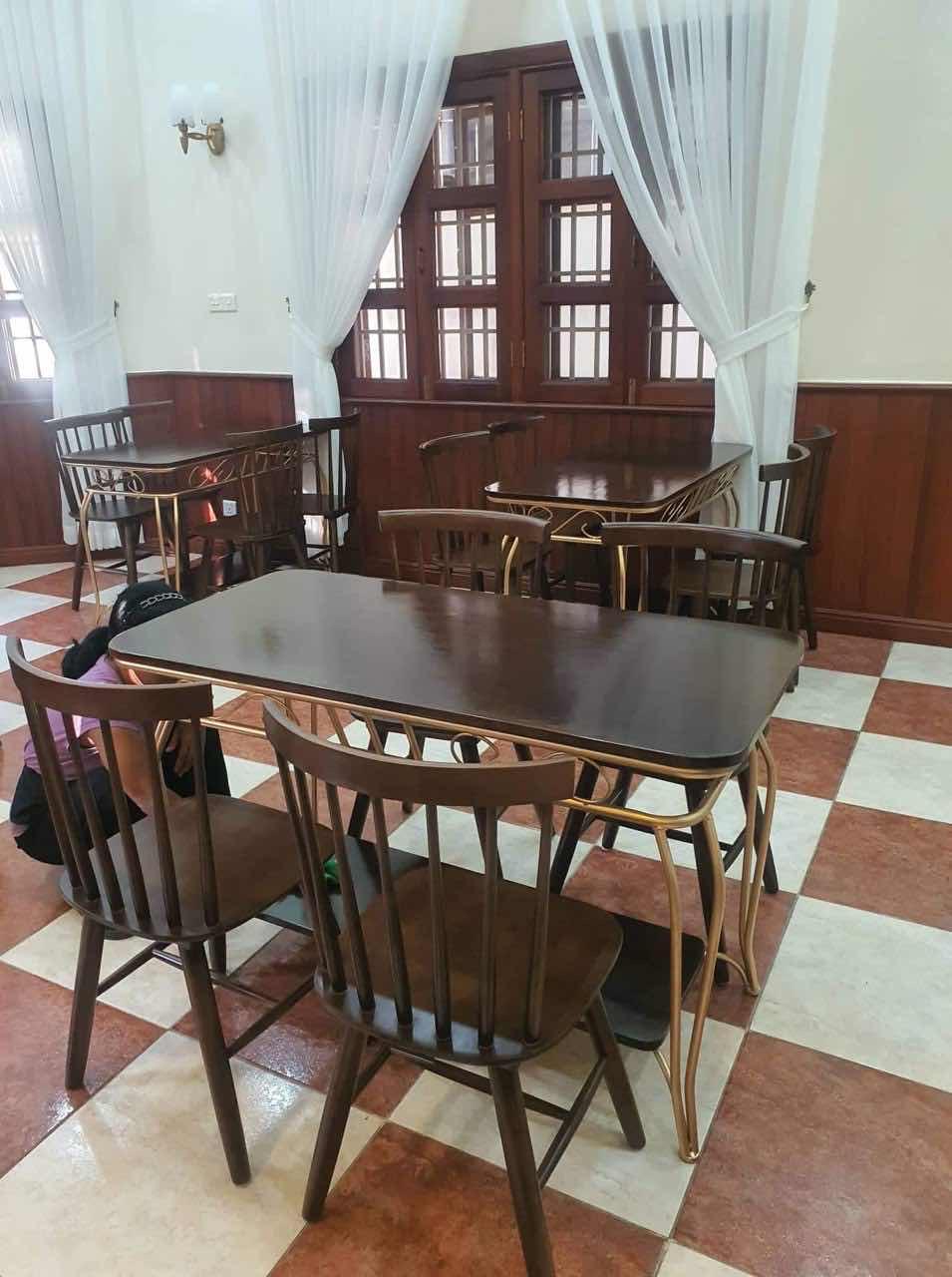 តុឈុត​ ឈេីកៅស៊ូ