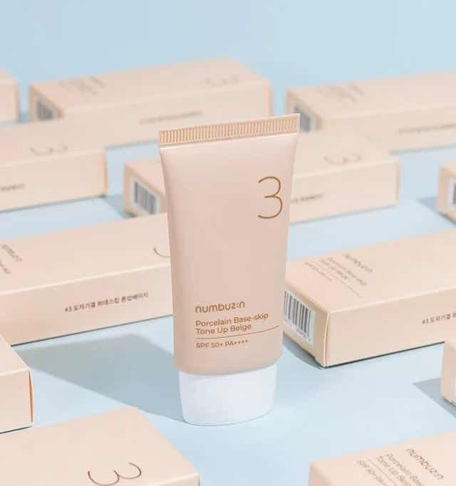 Numbuz:n 3 Porcelian Base-Skip Tone Up Beige