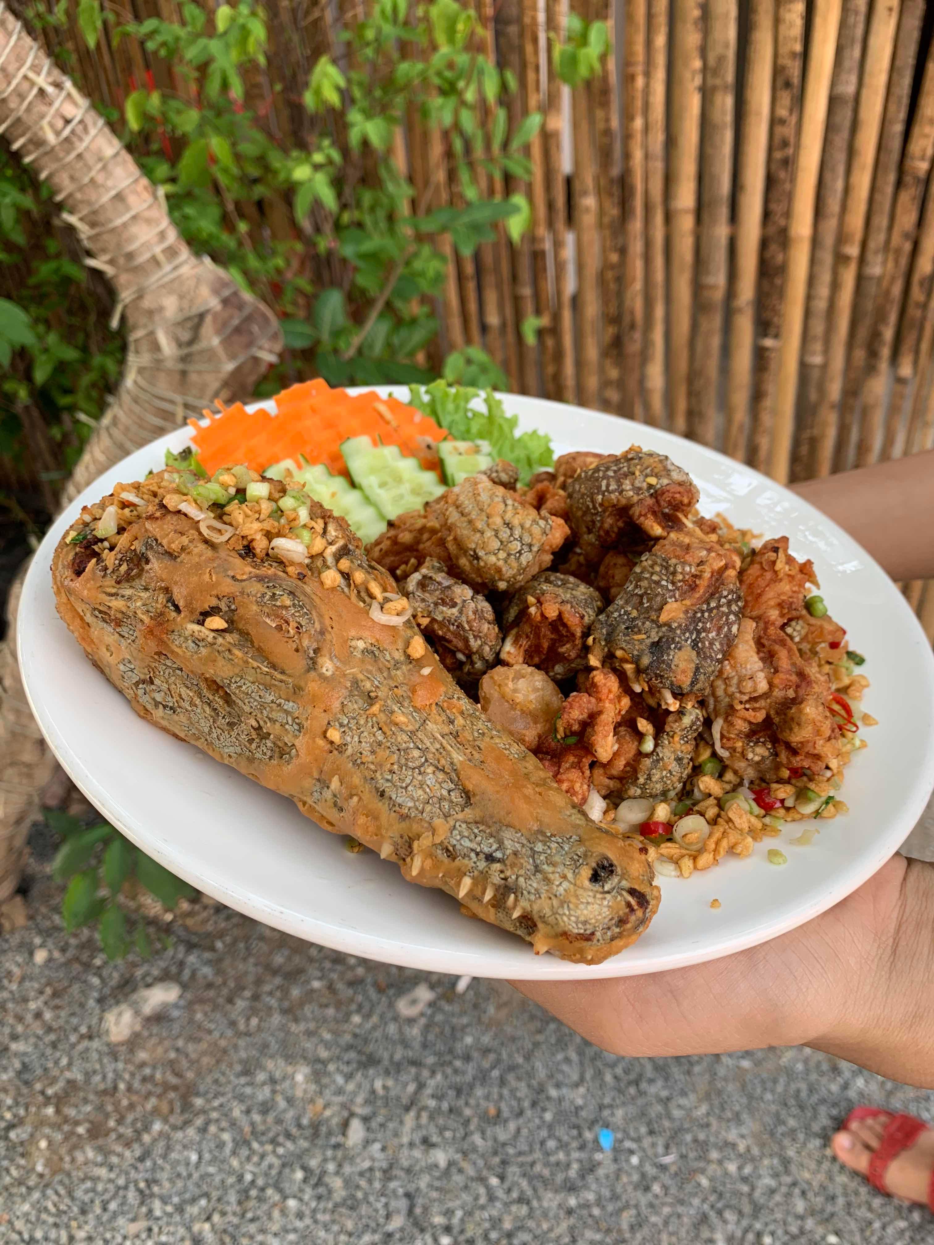 ក្រពើលីងខ្ទឹមស ១ចាន