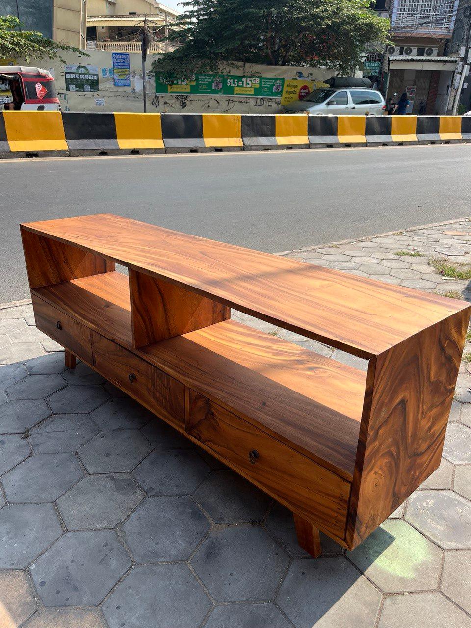 ទូសម្រាប់តាំងទូរទស្សន៍ ទំហំ 160cm X 40cm 60cm