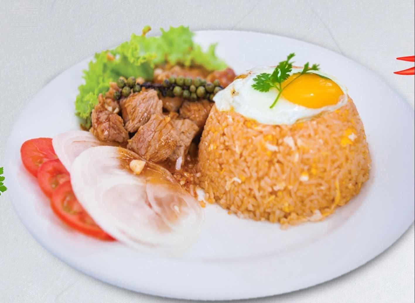 បាយឆា ឡុកឡាក់