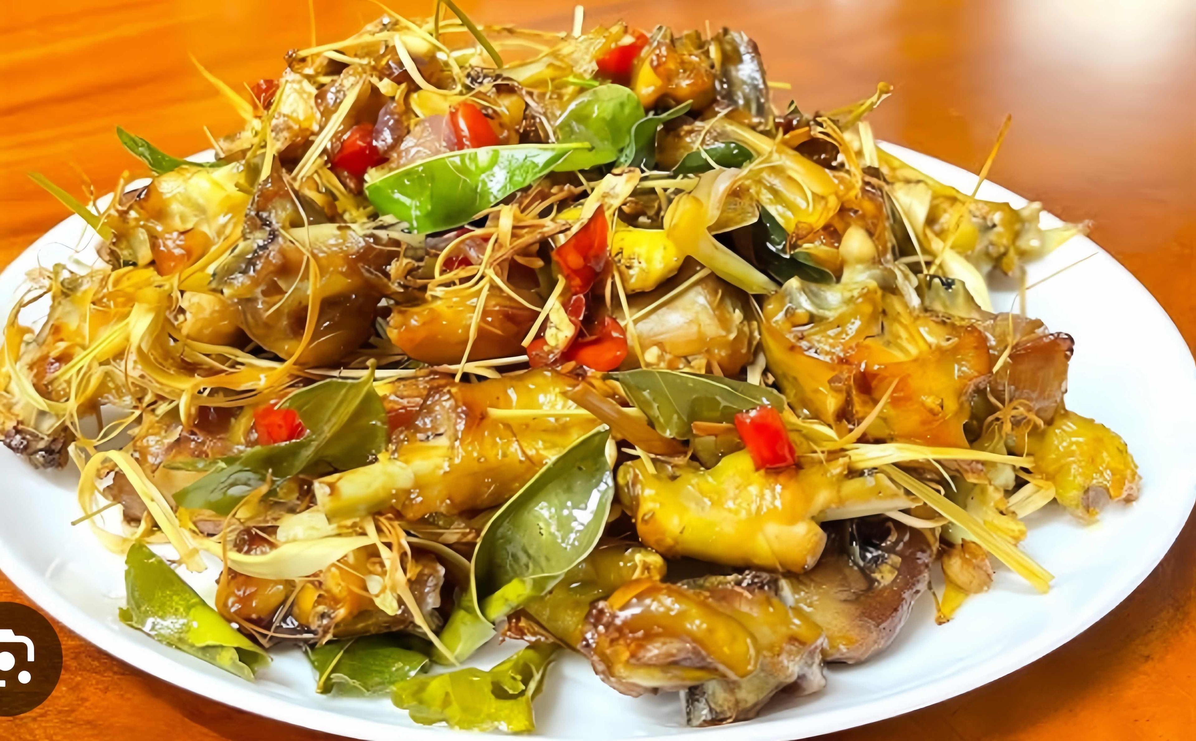 មាន់លីងគល់ស្លឹក្រៃ អំបិលម្ទេស