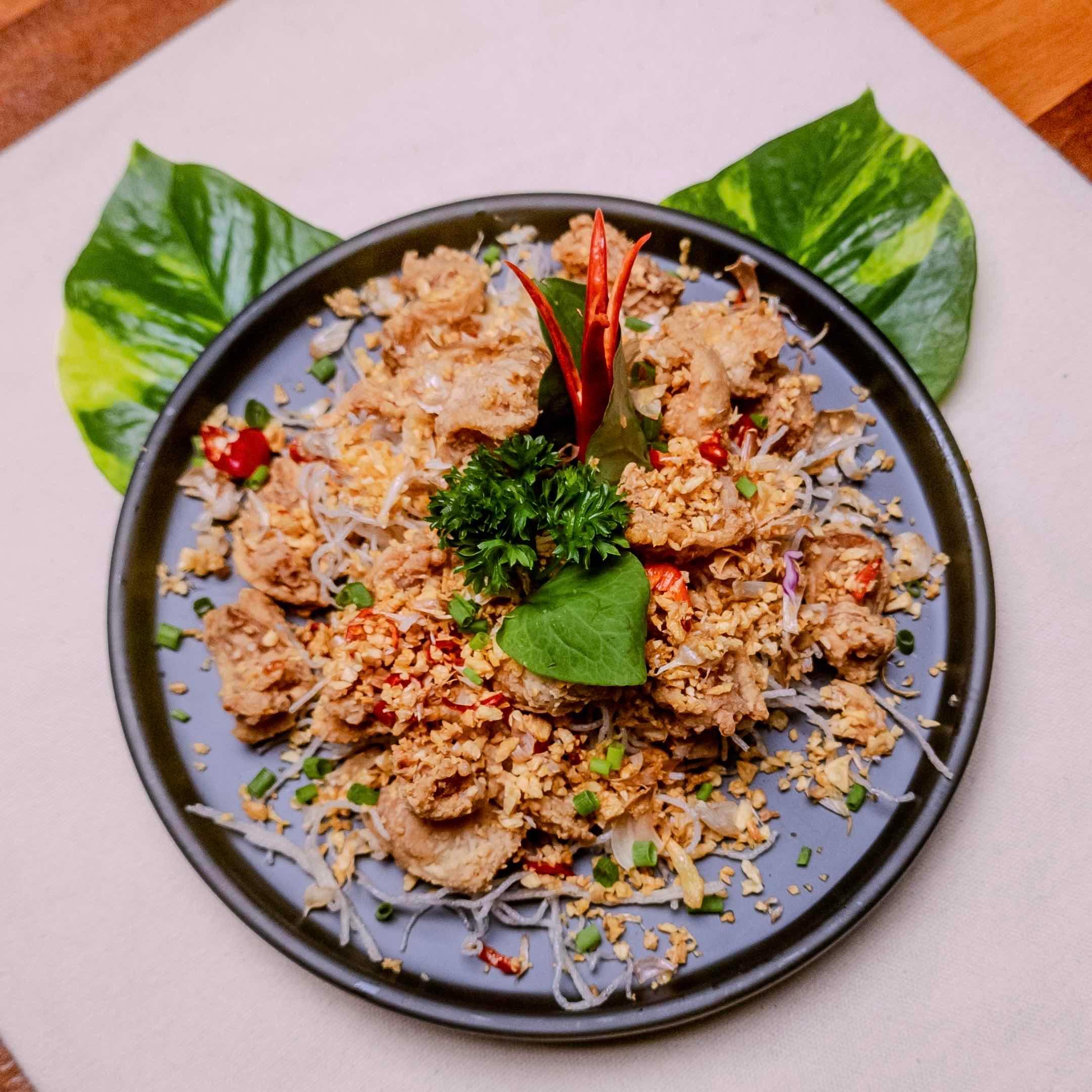 សសៃកែងមាន់បំពងខ្ទឹមស