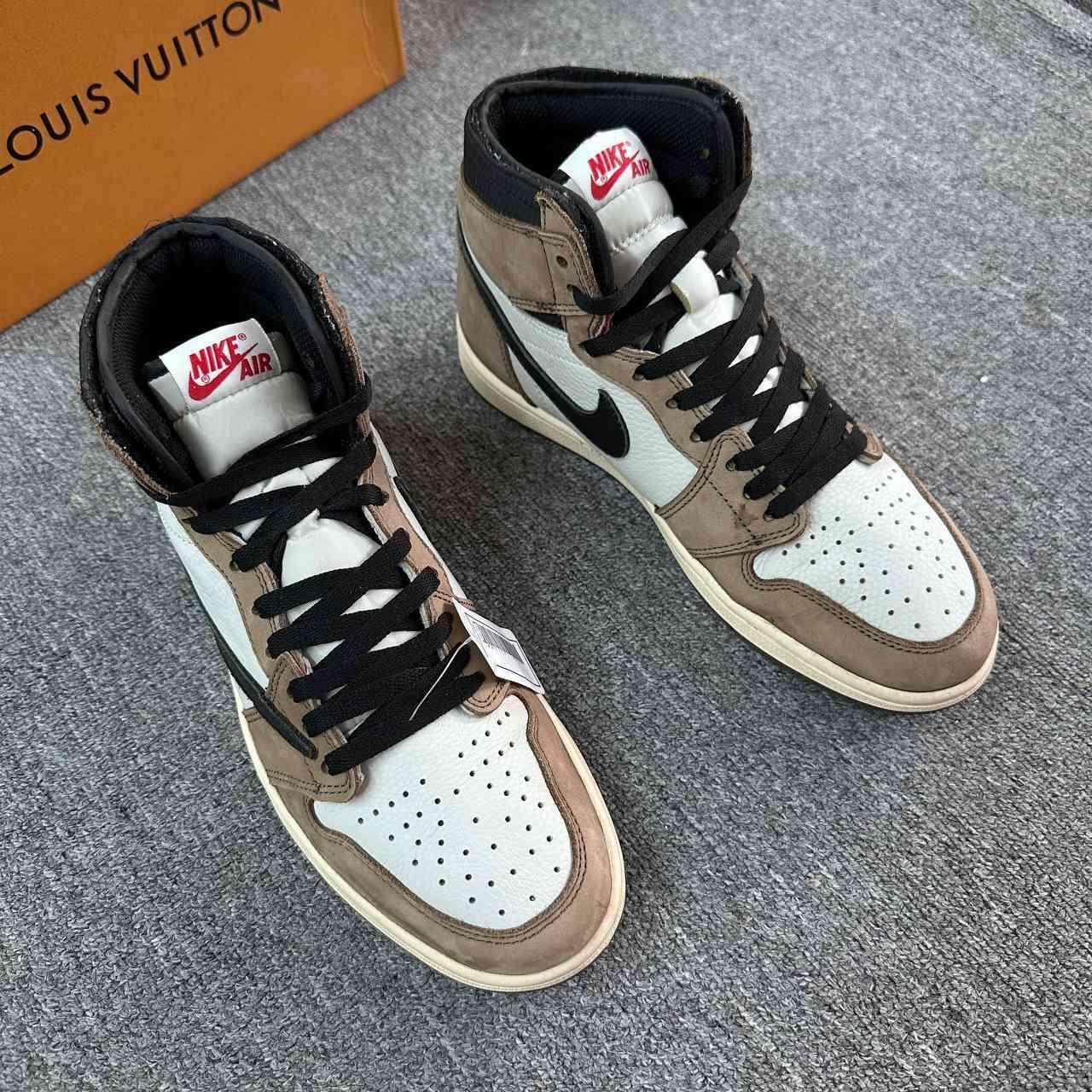 Nike 